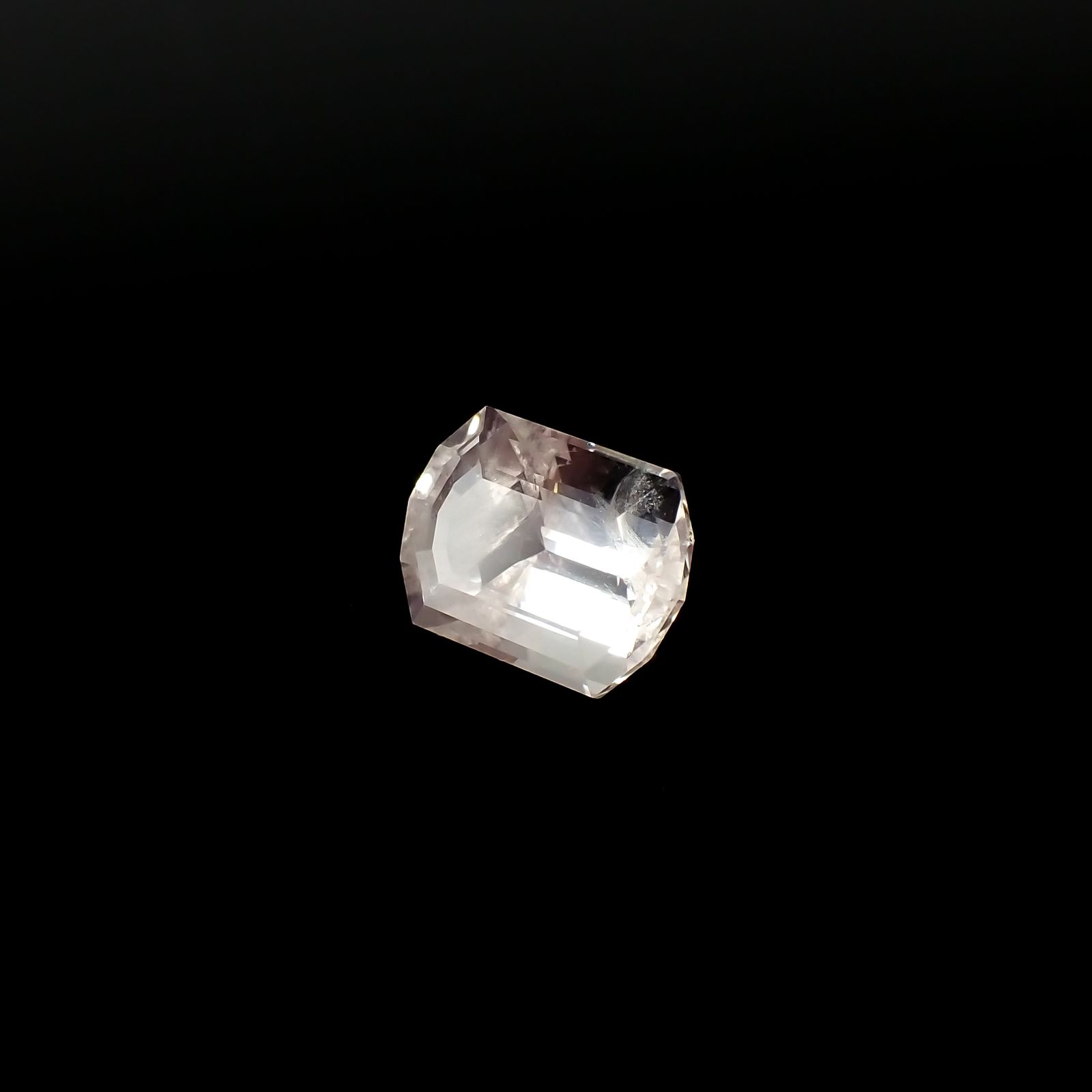 ◇カスタムカット◇ピンクエンジェルラダー マダガスカル産 4.26ct[240125428]11.3x8.5mm前後