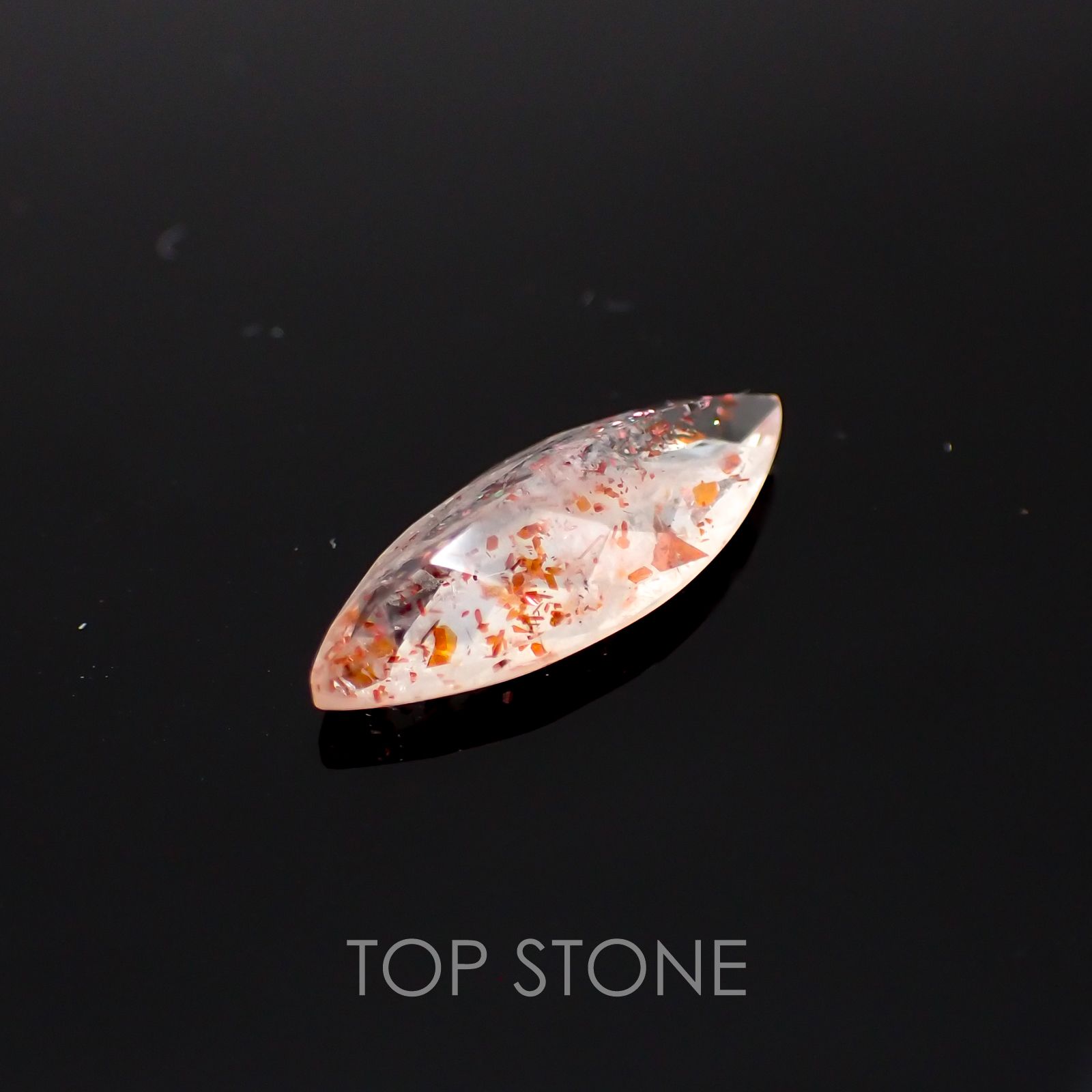 イリュージョンサンストーン(宝石名フェルドスパー) タンザニア産 2.34ct 識別済[210310197]16.9×6.9mm前後