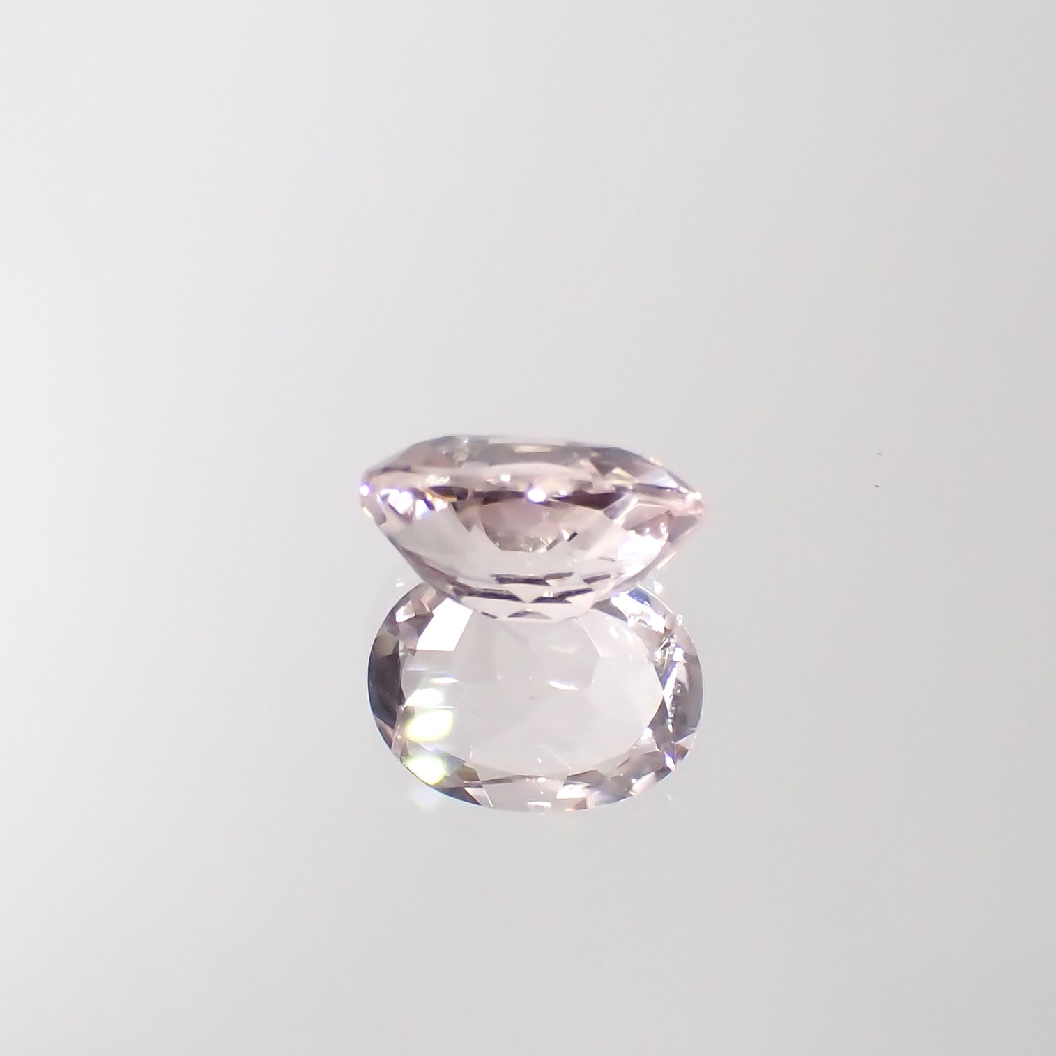 モルガナイト(宝石名モルガナイト)ナイジェリア産 1.20ct 識別済[230321162]8x6mm前後