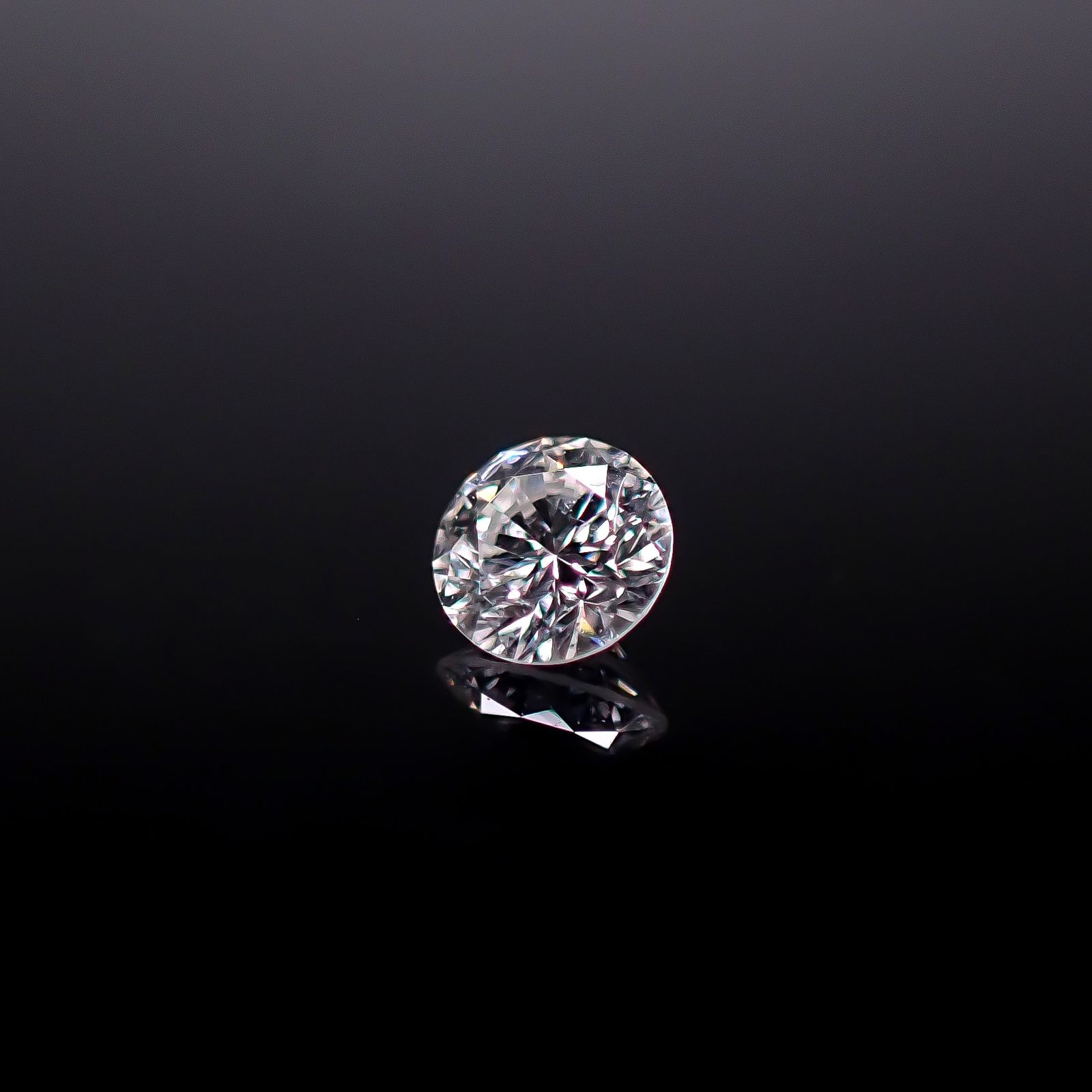 ダイヤモンド SI1-VS ハート&キューピッド 0.070ct / 2.6x2.6mm前後 [251031176]