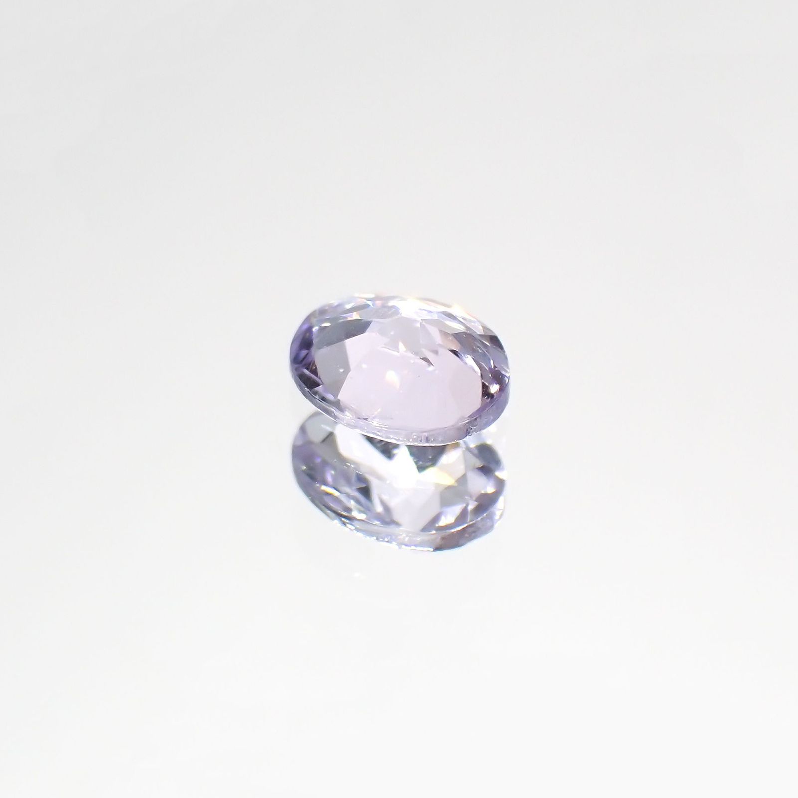 ラベンダーゾイサイト(宝石名ゾイサイト)タンザニア産 0.36ct 識別済[220115060]5x4mm前後