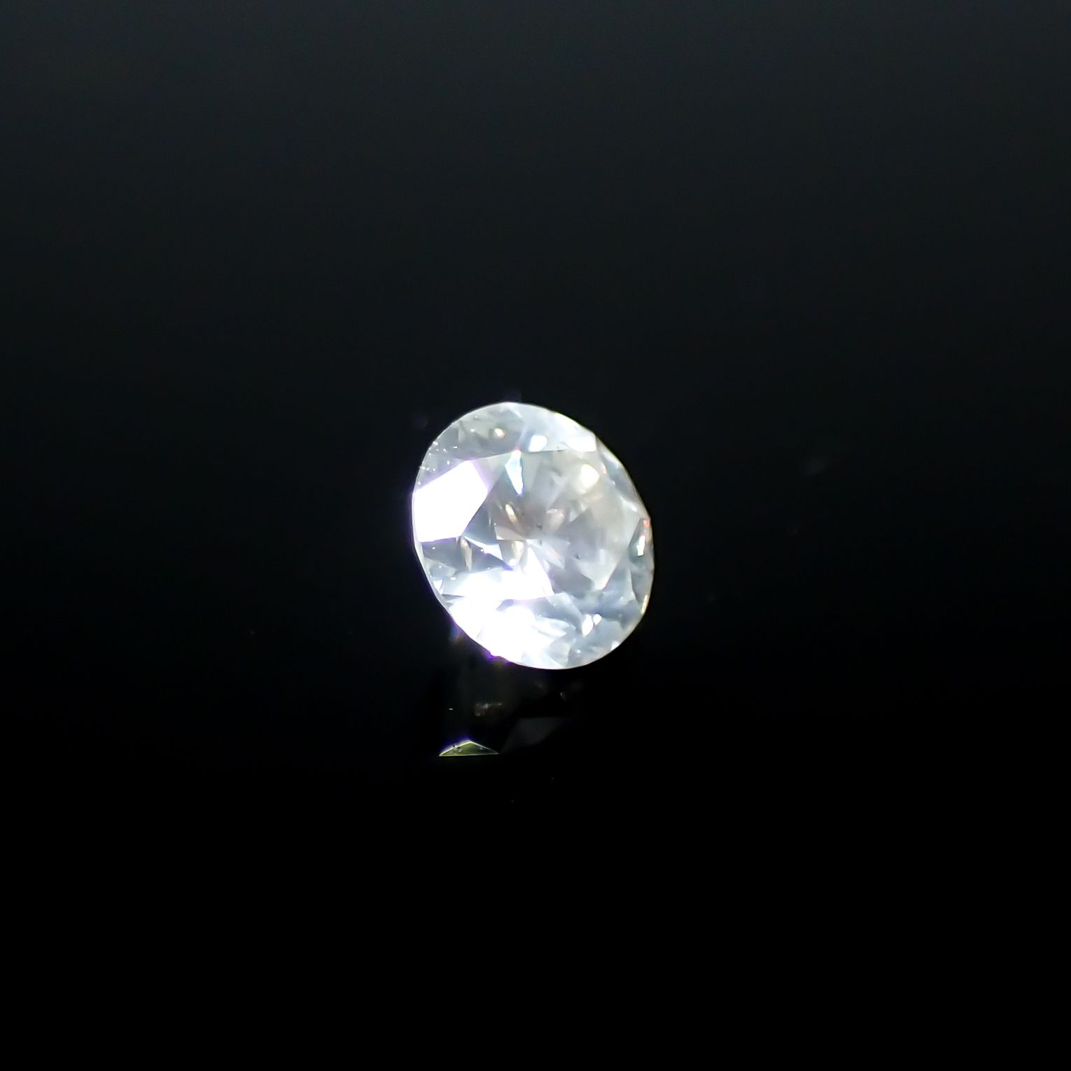 シルキーダイヤモンド 0.10ct[240326618]2.8x2.8mm前後