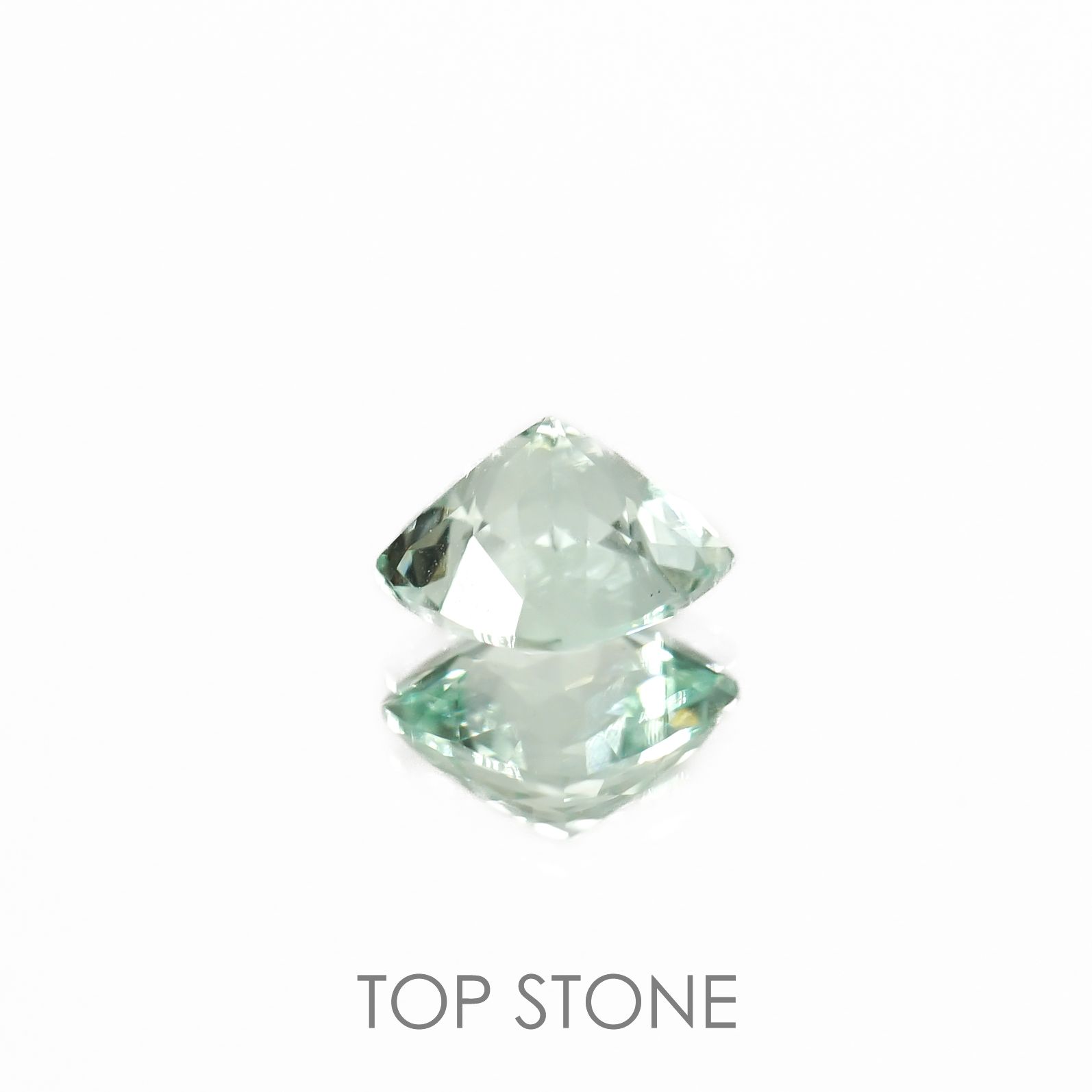 ミントベリル ブラジル産 0.73ct[230119950]5.7x5.7mm前後