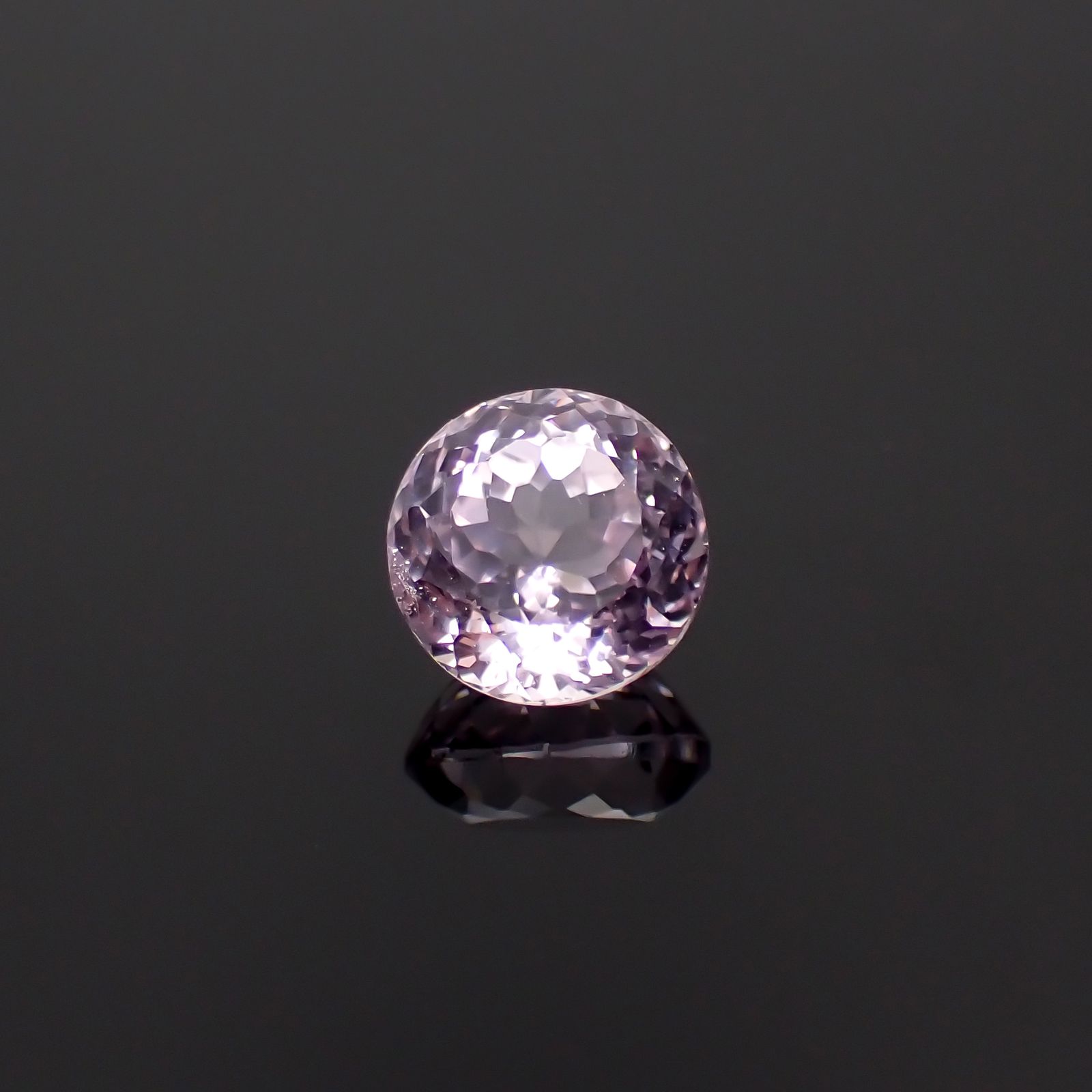 クンツァイト アフガニスタン産 2.53ct [251124351]8x7.9mm前後