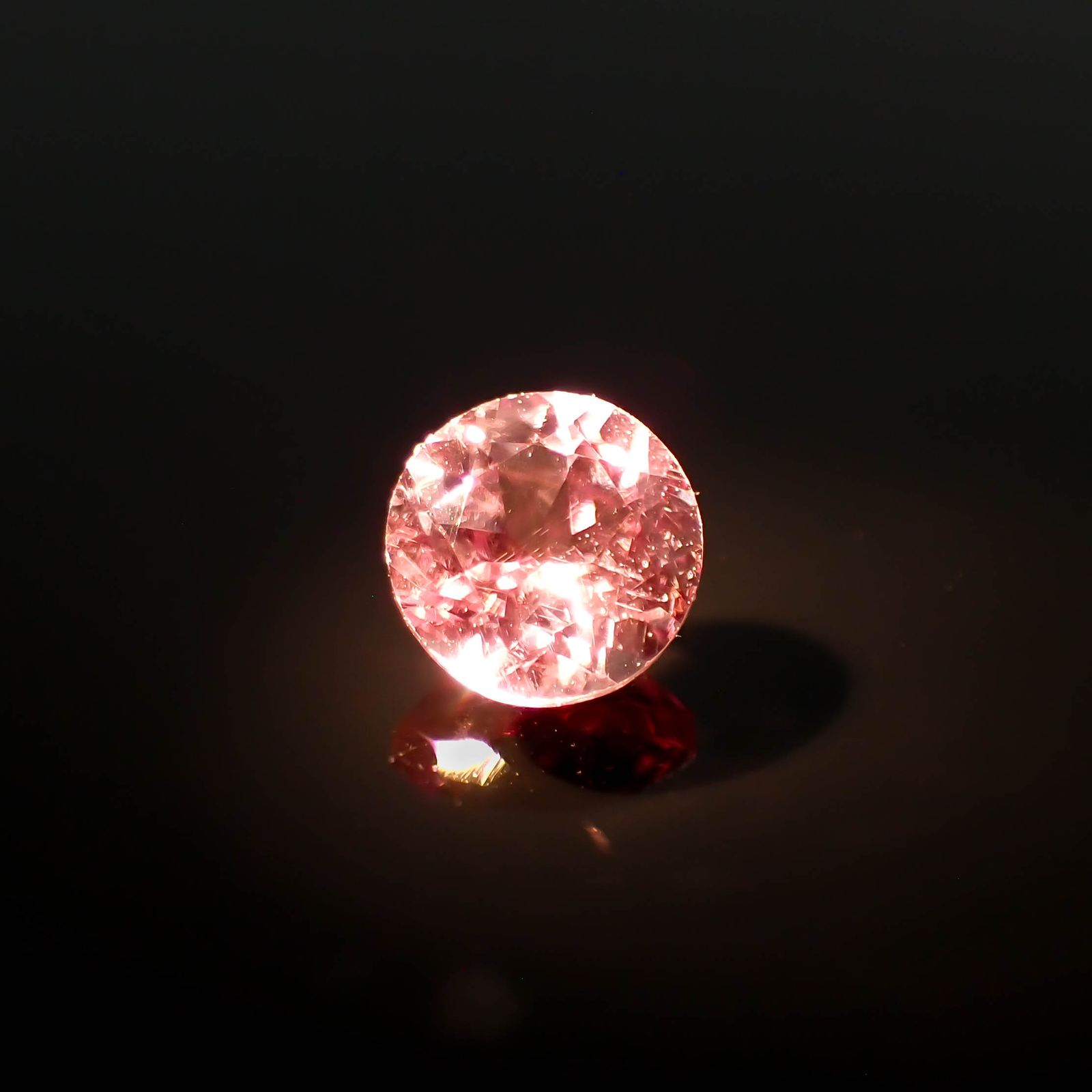 ドラゴンガーネット タンザニア産 0.46ct[230722957]4.5x4.5mm前後