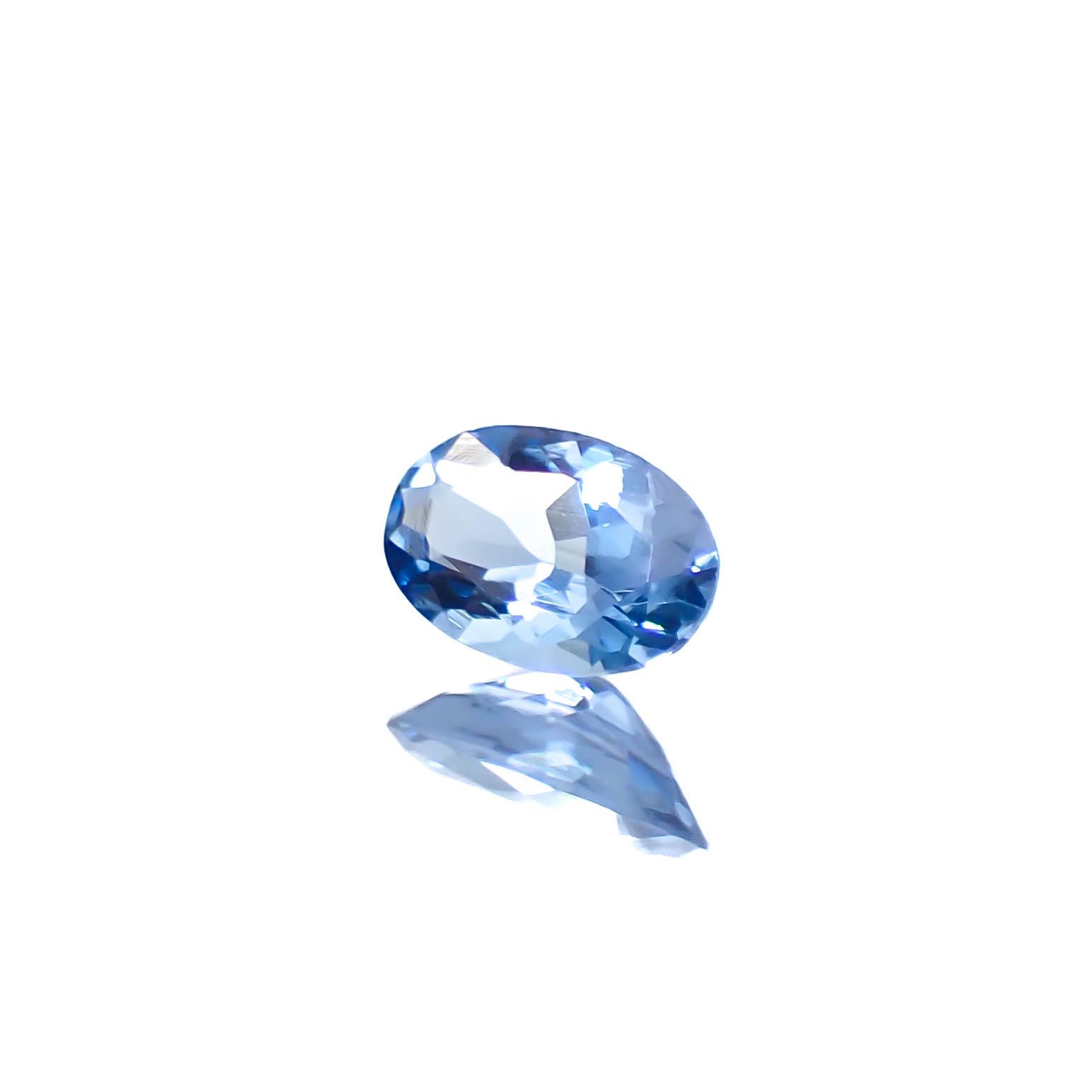 アクアマリン サンタマリアカラー ナイジェリア産 0.32ct [250329943]6x3.9mm前後