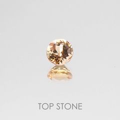 インペリアルトパーズ ブラジル産 ルース 0.38ct[20084372]4.1×4.1mm前後