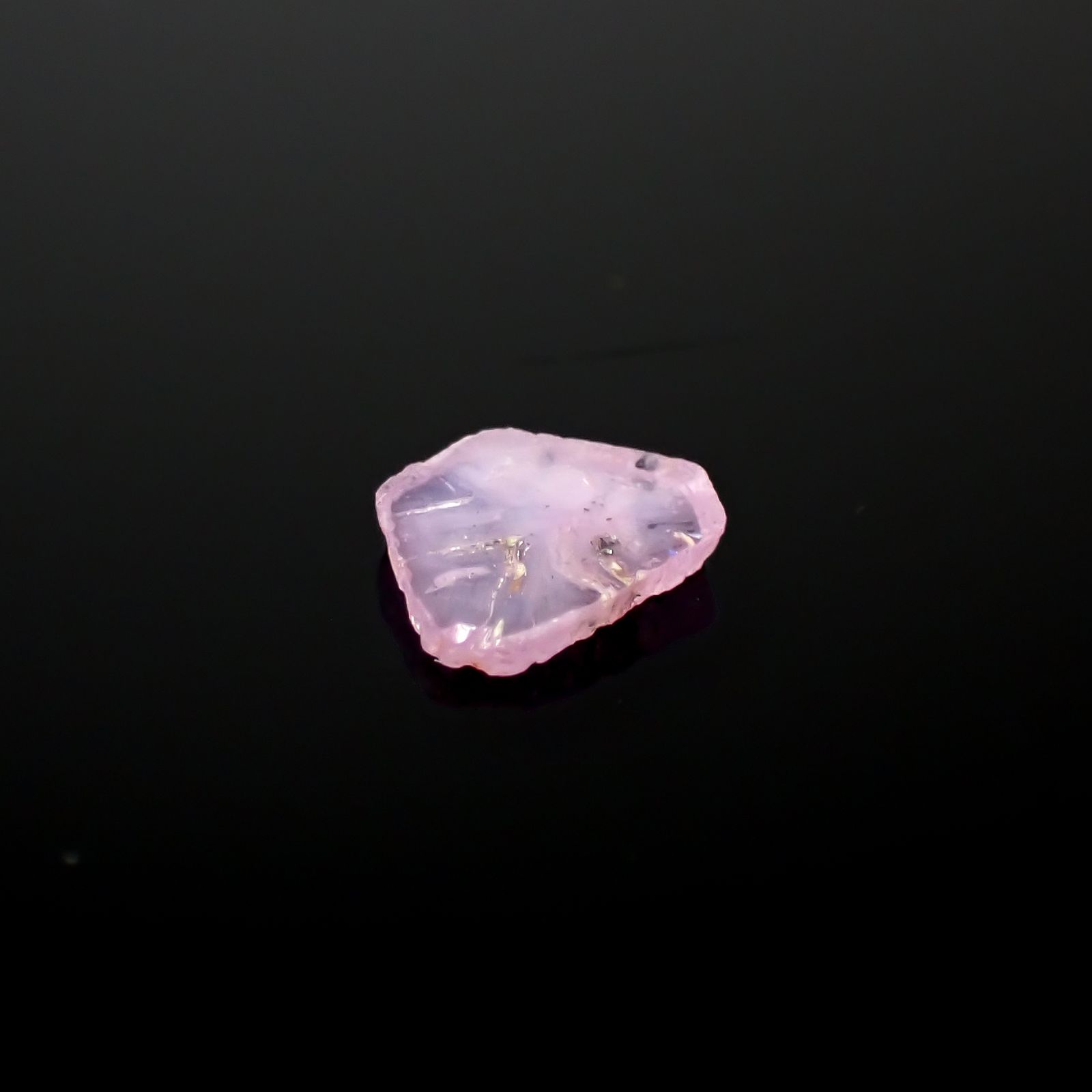 トラピッチェピンクサファイア 原石スライス パキスタン・カシミール地方産 0.63ct[240627853]8.2x5.8mm前後