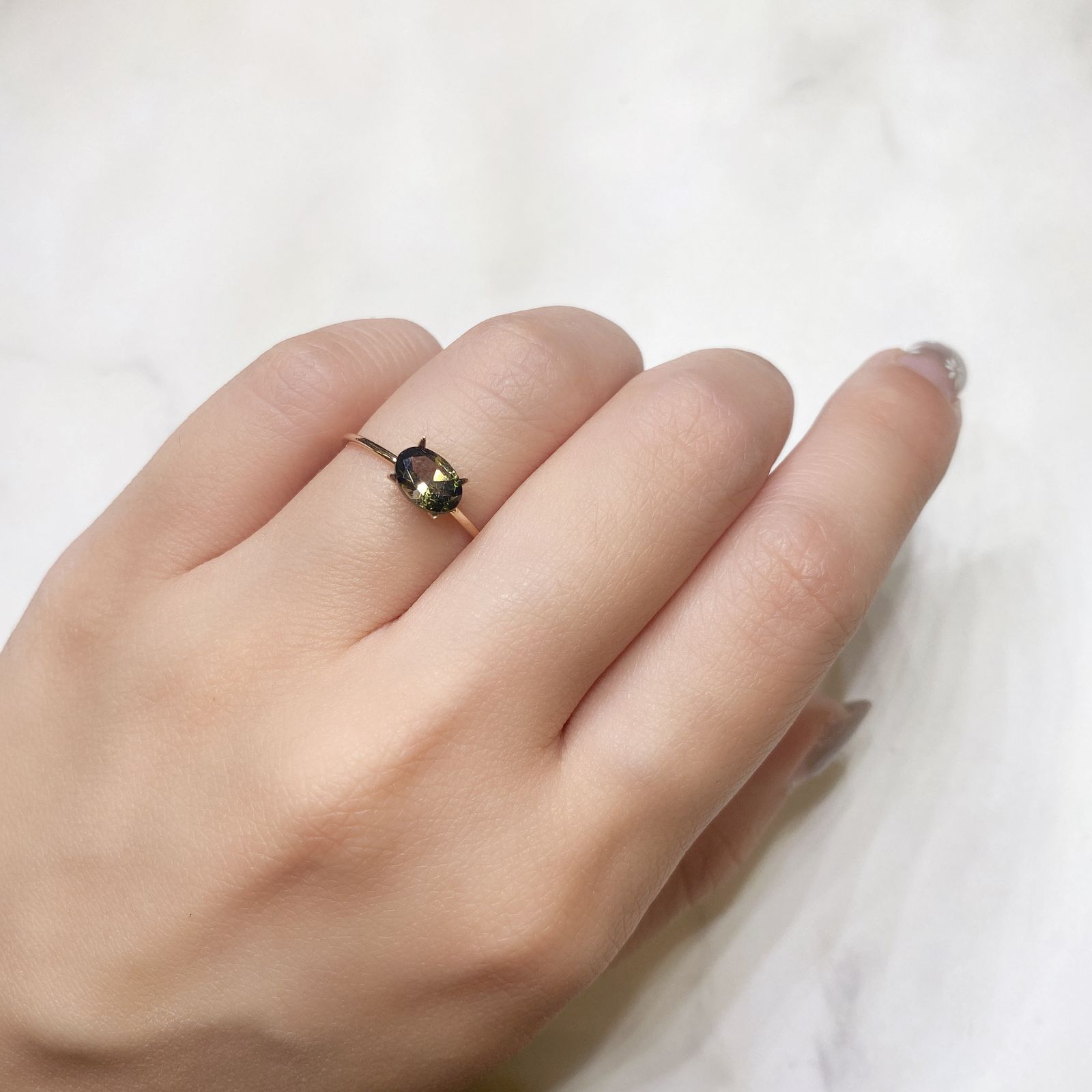 バイカラートルマリン(宝石名バイカラー・トルマリン) ブラジル/アフリカ産 0.91ct 識別済[211013565]7.1×5.1mm前後