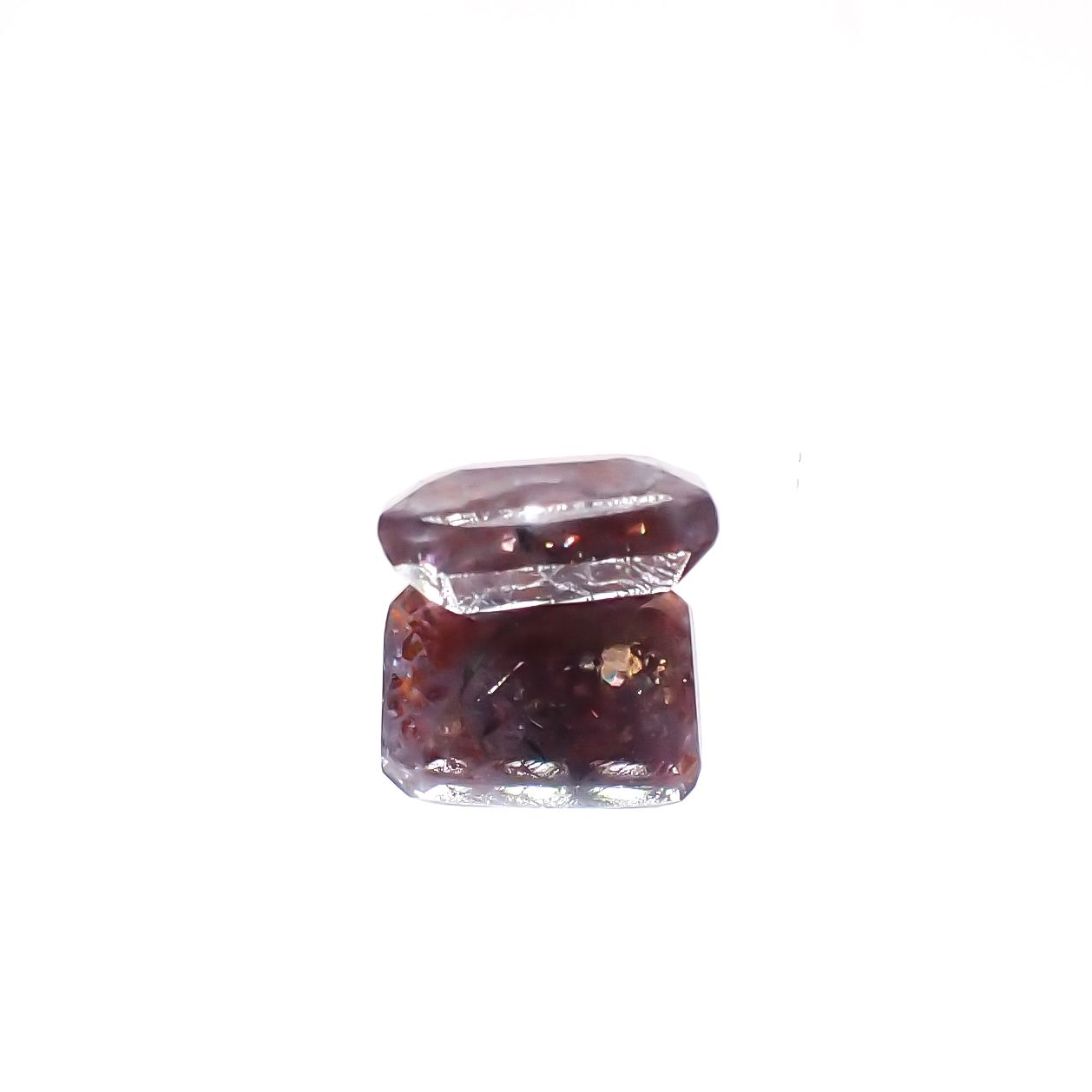 ブラッドショットアイオライト インド産 2.46ct[240125381]9.5x7.1mm前後