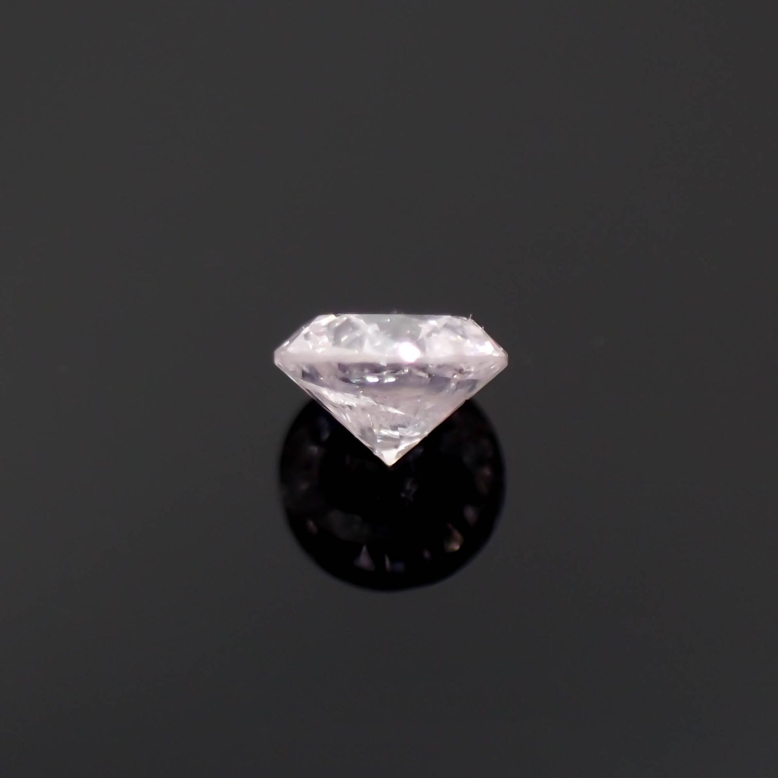 ピンクダイヤモンド(宝石名ダイアモンド I-3/VERY LIGHT PURPLE PINK) 0.065ct ソ付(CGL)[230120141]2.5x2.54mm前後