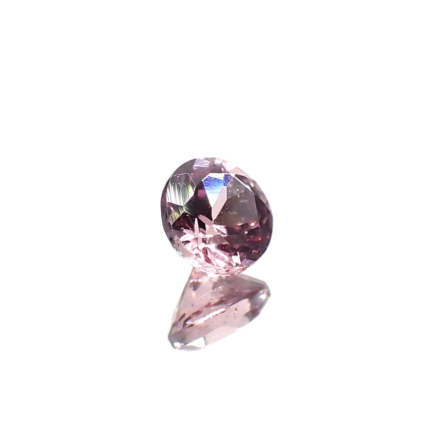 ドラゴンガーネット タンザニア産 0.46ct[241029209]4.4x4.4mm前後