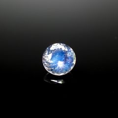 レインボームーンストーン ザンビア産 0.55ct[231224796]5.6x5.6mm前後