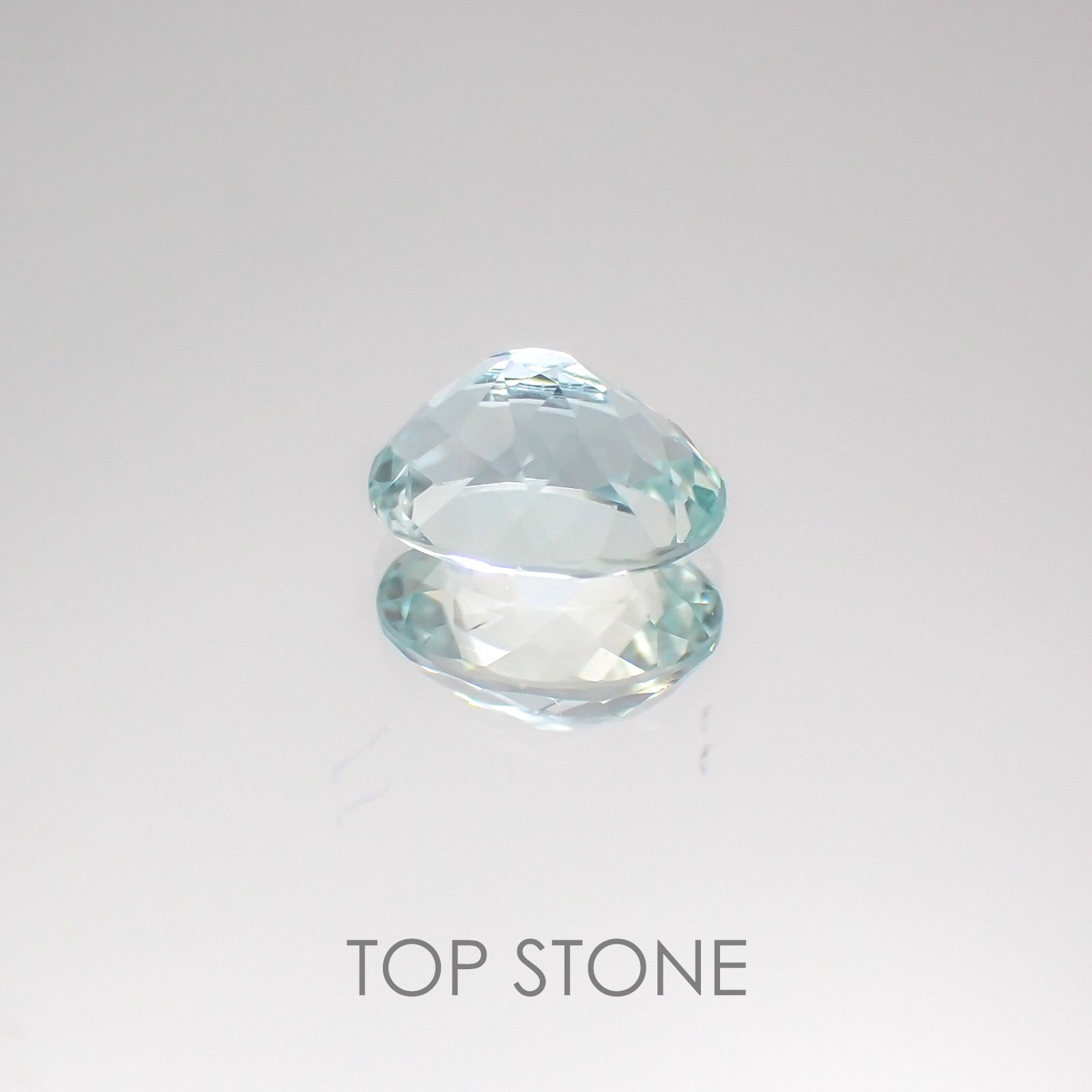 アンブリゴナイト/モンテブラサイト マダガスカル産 ルース 1.43ct[20207395]8.1×6.3mm前後