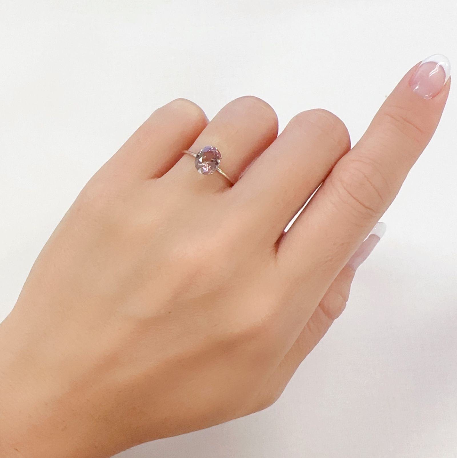 ドラゴンガーネット タンザニア産 1.50ct[230722951]7.7x6.2mm前後
