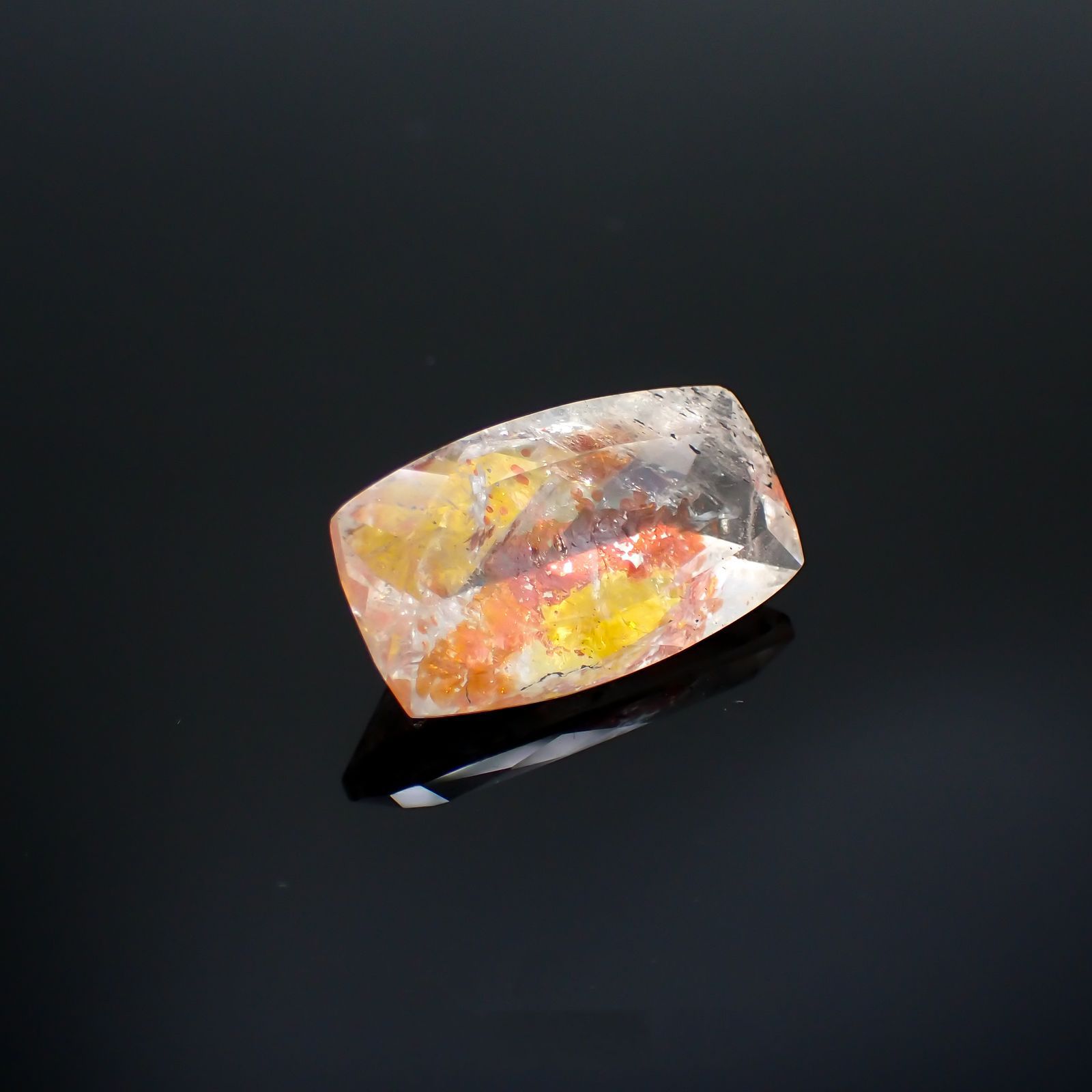 オーロラクォーツ ブラジル・ミナスジェライス産 14.35ct[220114363]22.2x12.6mm前後