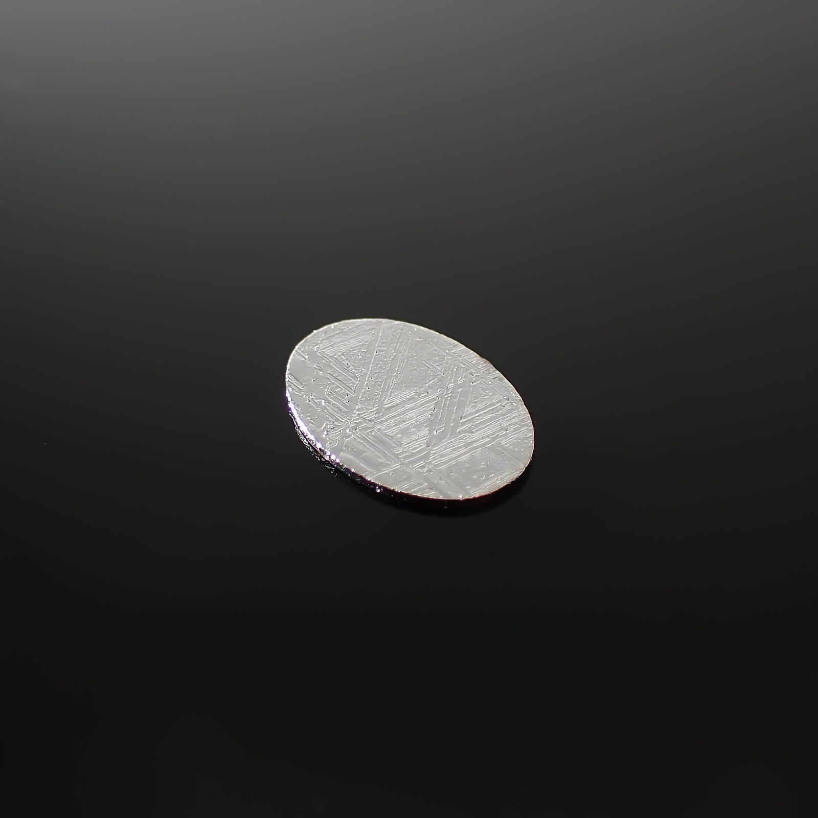 アルタイ隕石 発見地:中国 2.36ct[240125687]13.9x9.9mm前後