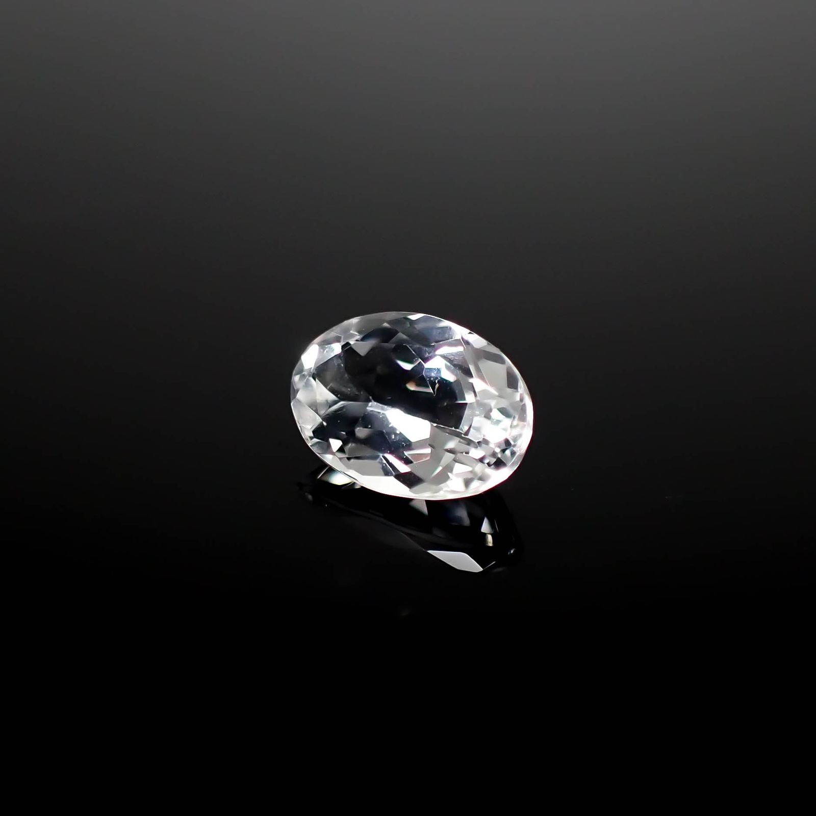 ゴッシェナイト パキスタン・ヒマラヤ産 0.87ct[240527457]7x5mm前後