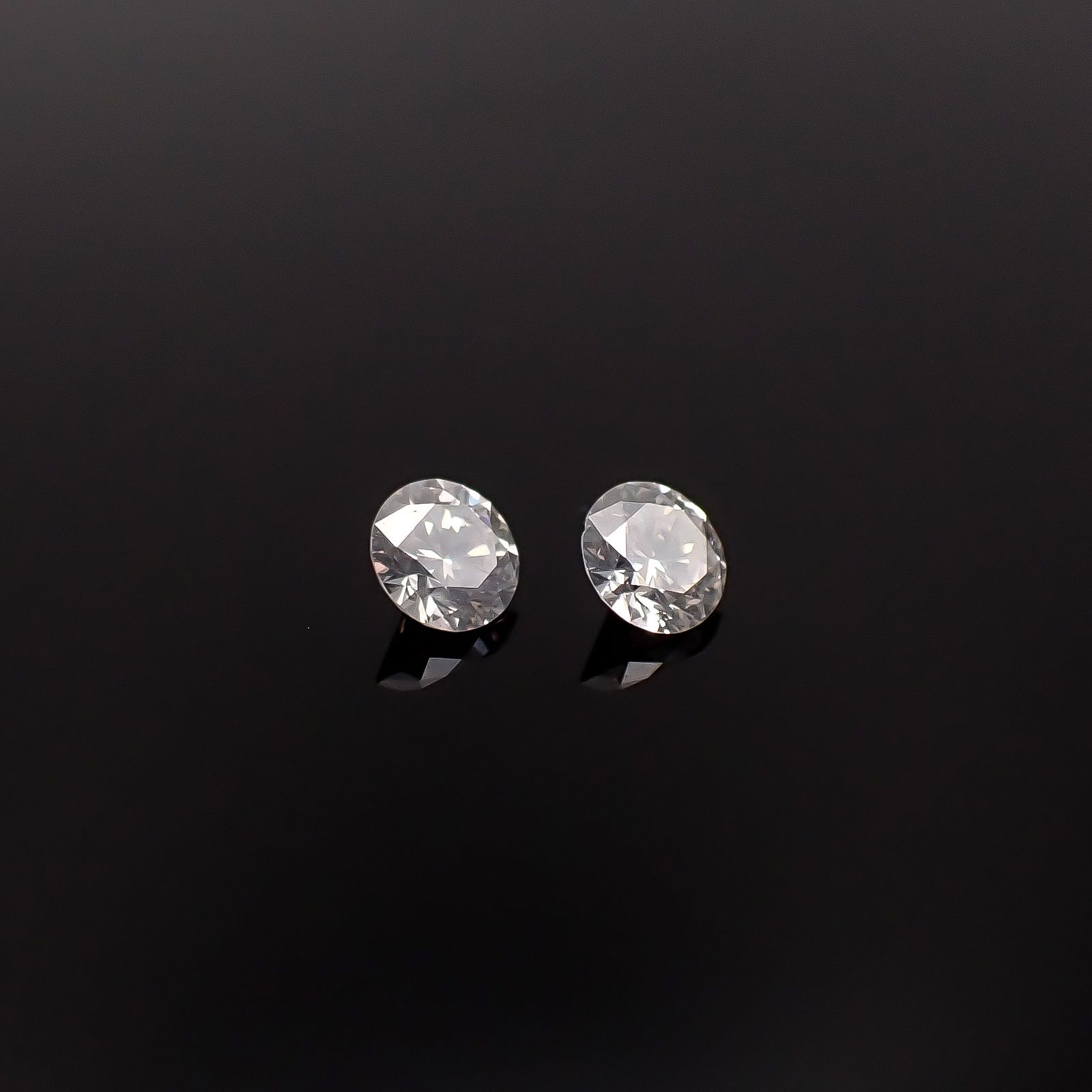 ◇ペアセット◇シルキーダイヤモンド 0.20ct(2pcs合計) / 2.9x2.9mm前後 [260431962]