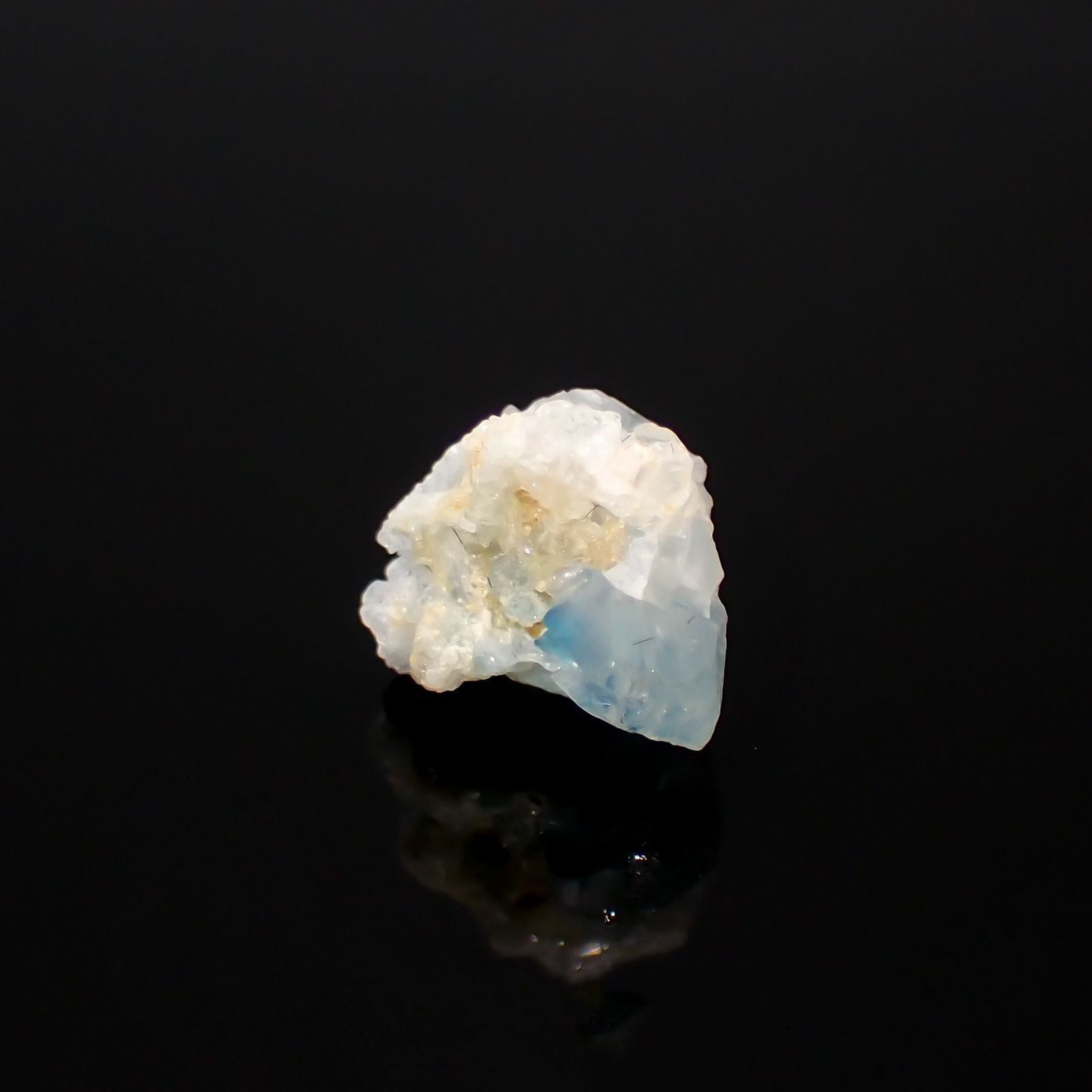 ユークレース 原石 ブラジル産 3.14ct[220515752]9.6x7.1mm前後