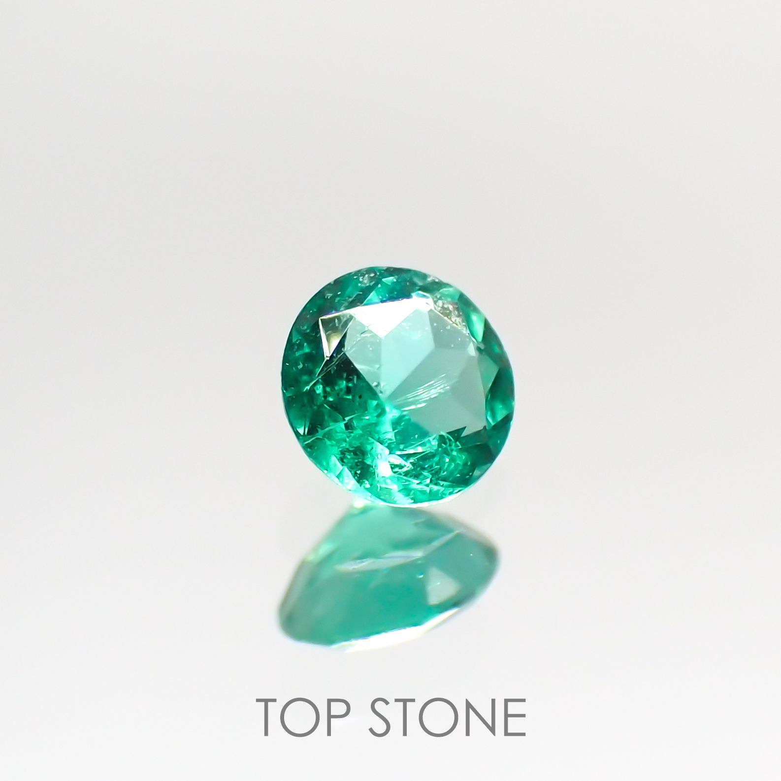 エメラルド コロンビア産 ルース 0.16ct[210913164]3.7×3.7mm前後