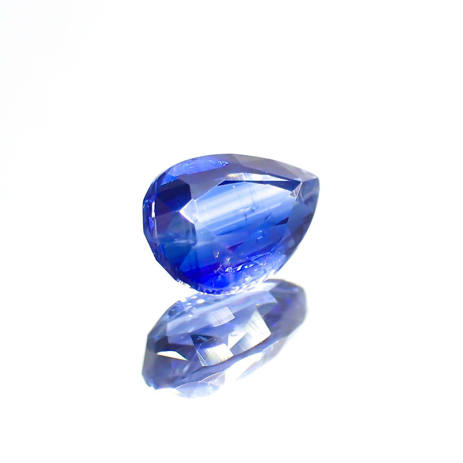 カイヤナイト(宝石名カイヤナイト)ネパール産 1.01ct 識別済[230622473]7.2x5mm前後