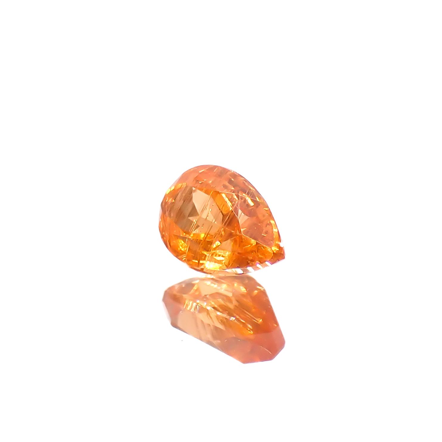 マンダリンガーネット マダガスカル産 0.26ct[240628218]4.3x3mm前後