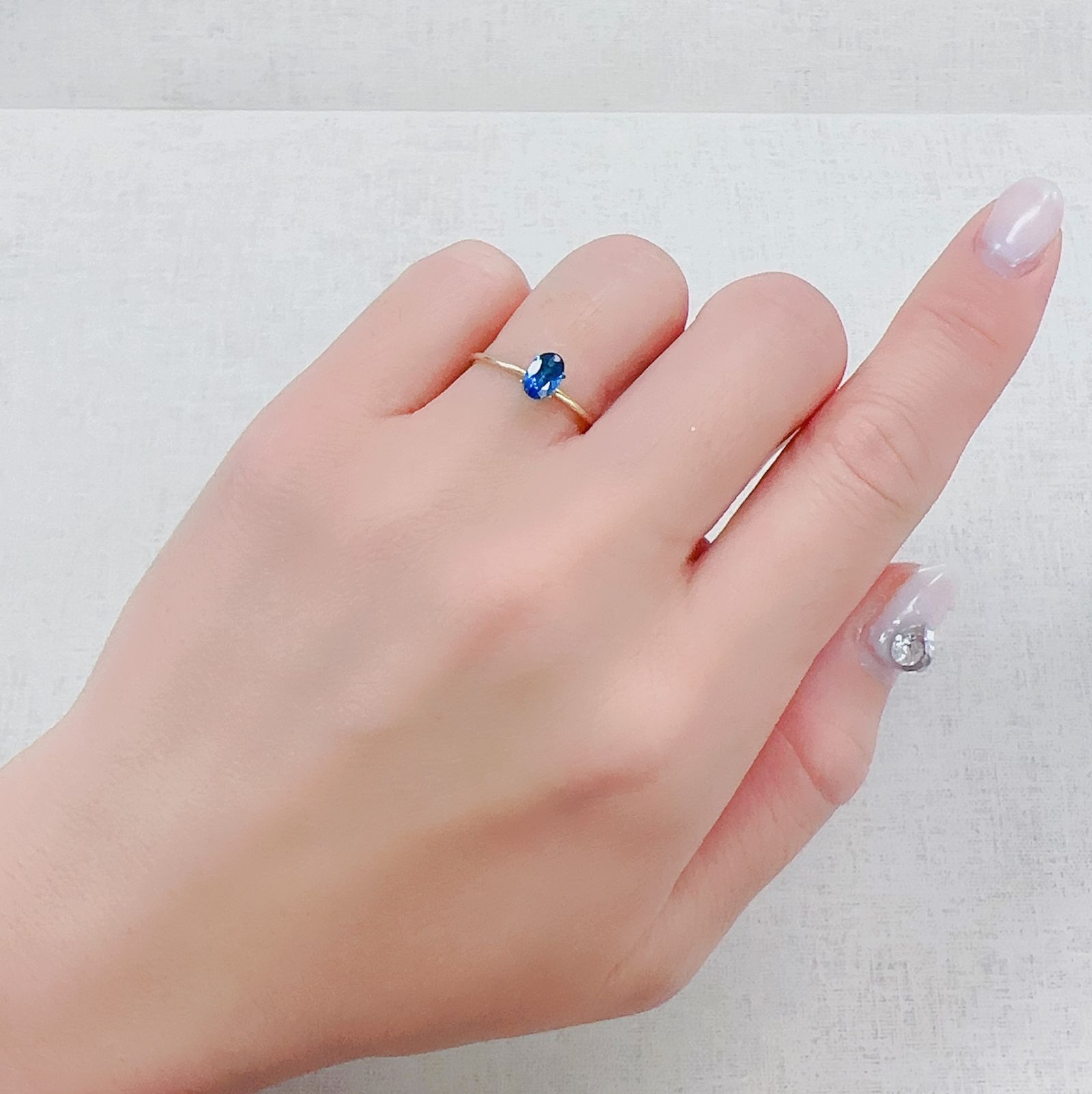 ディープブルーアパタイト  マダガスカル産 0.43ct[230421664]5.8x3.8mm前後