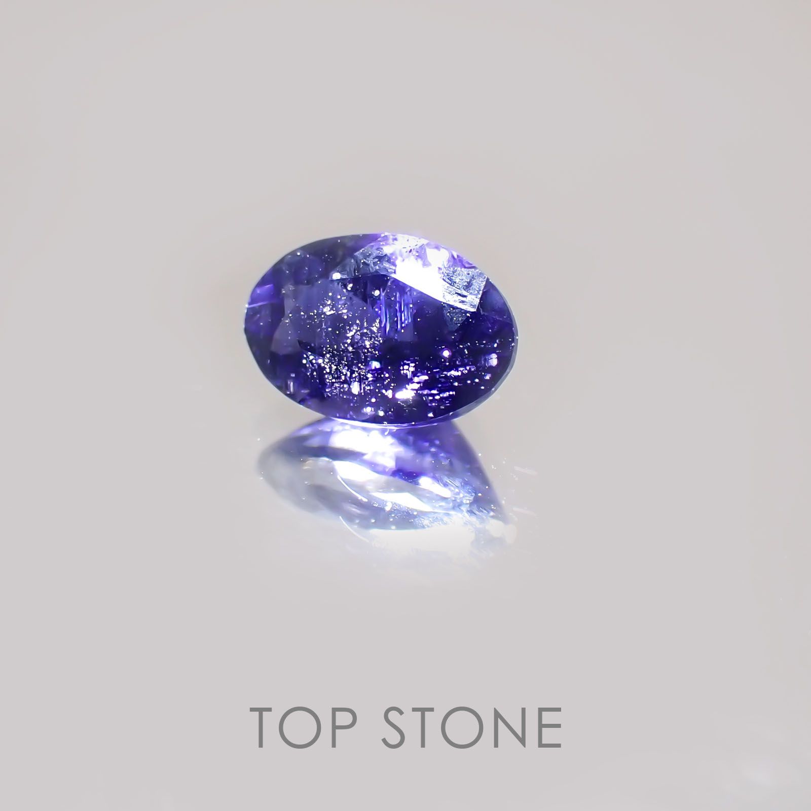 アイオライトサンストーン インド・ブラジル産 ルース 0.42ct[21018911]6×4mm前後