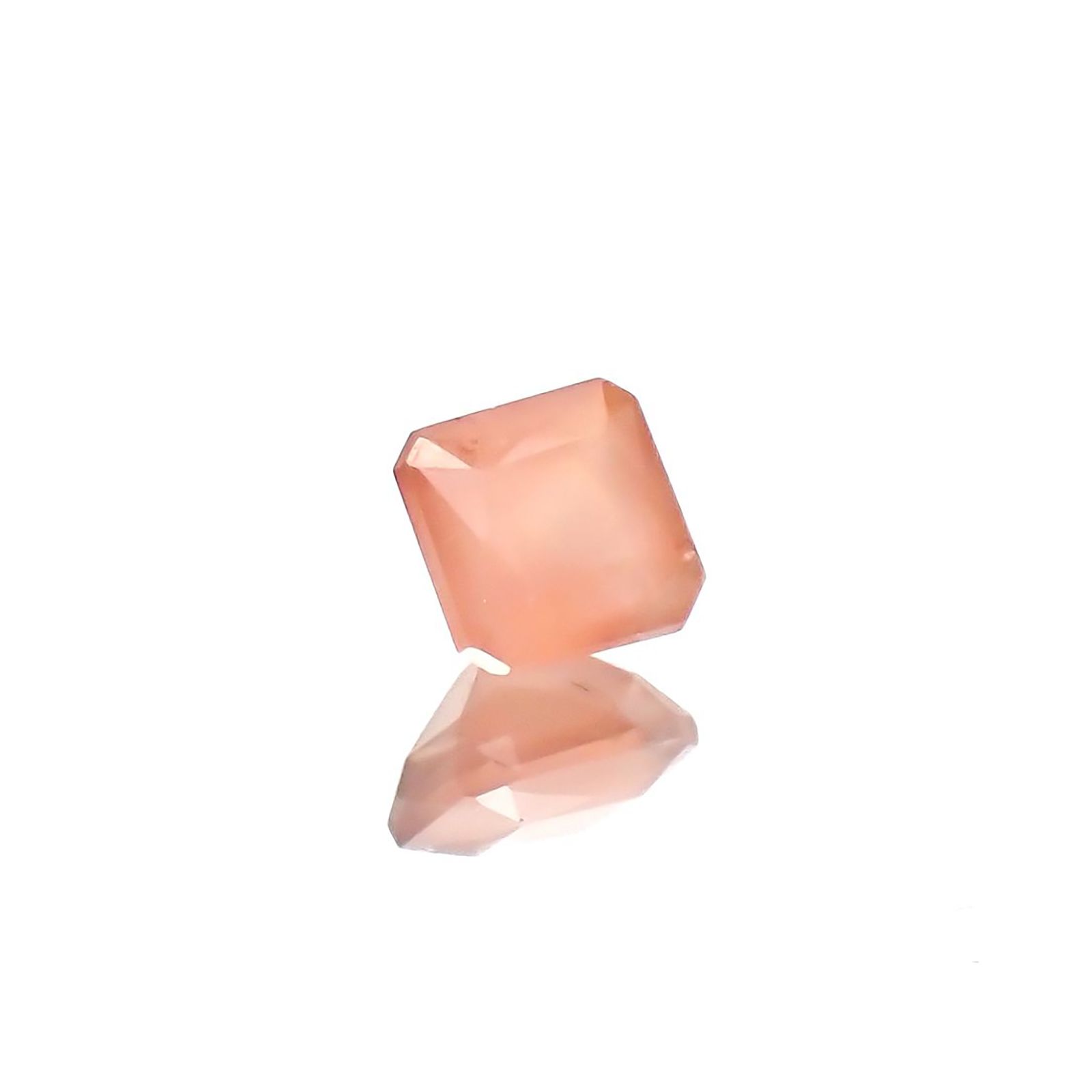 ロードクロサイト 日本・北海道産 0.53ct [240125339]4.3x4.2mm前後