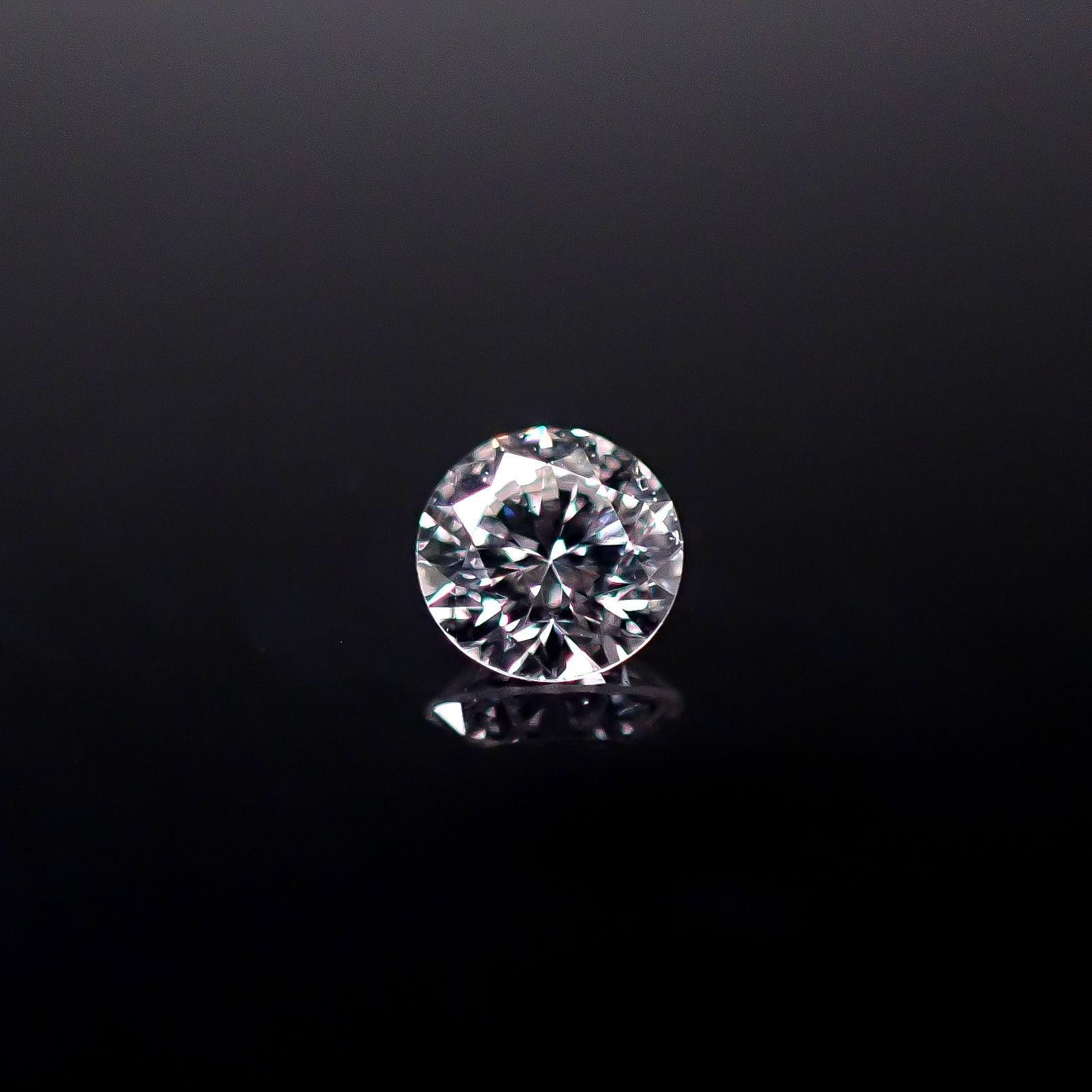 ダイヤモンド SI1-VS ハート&キューピッド 0.069ct / 2.6x2.6mm前後 [251031179]