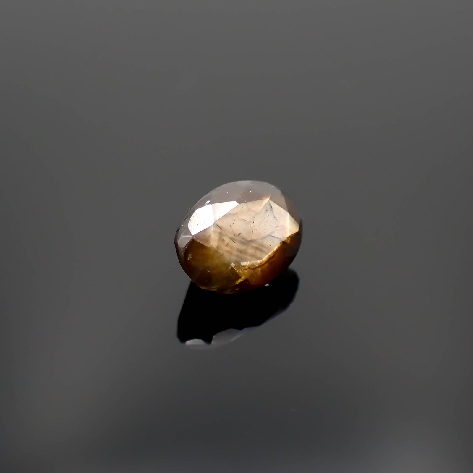 ゴールドシーンサファイア非加熱 ケニア産 2.09ct[230321326]8.2x5.9mm前後