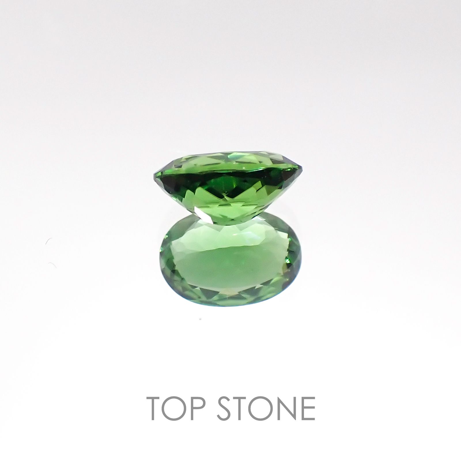 クロムトルマリン(宝石名クロム・トルマリン) タンザニア産 0.56ct 識別済[20096207]6.5×4.6mm前後