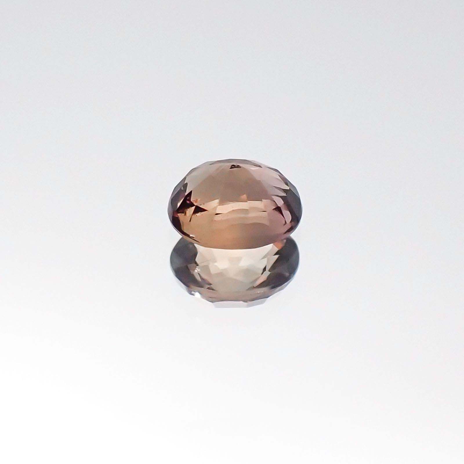 カラーチェンジサファイア 非加熱(宝石名サファイア)タンザニア産 0.37ct 識別済[230622428]4.4x3.5mm前後