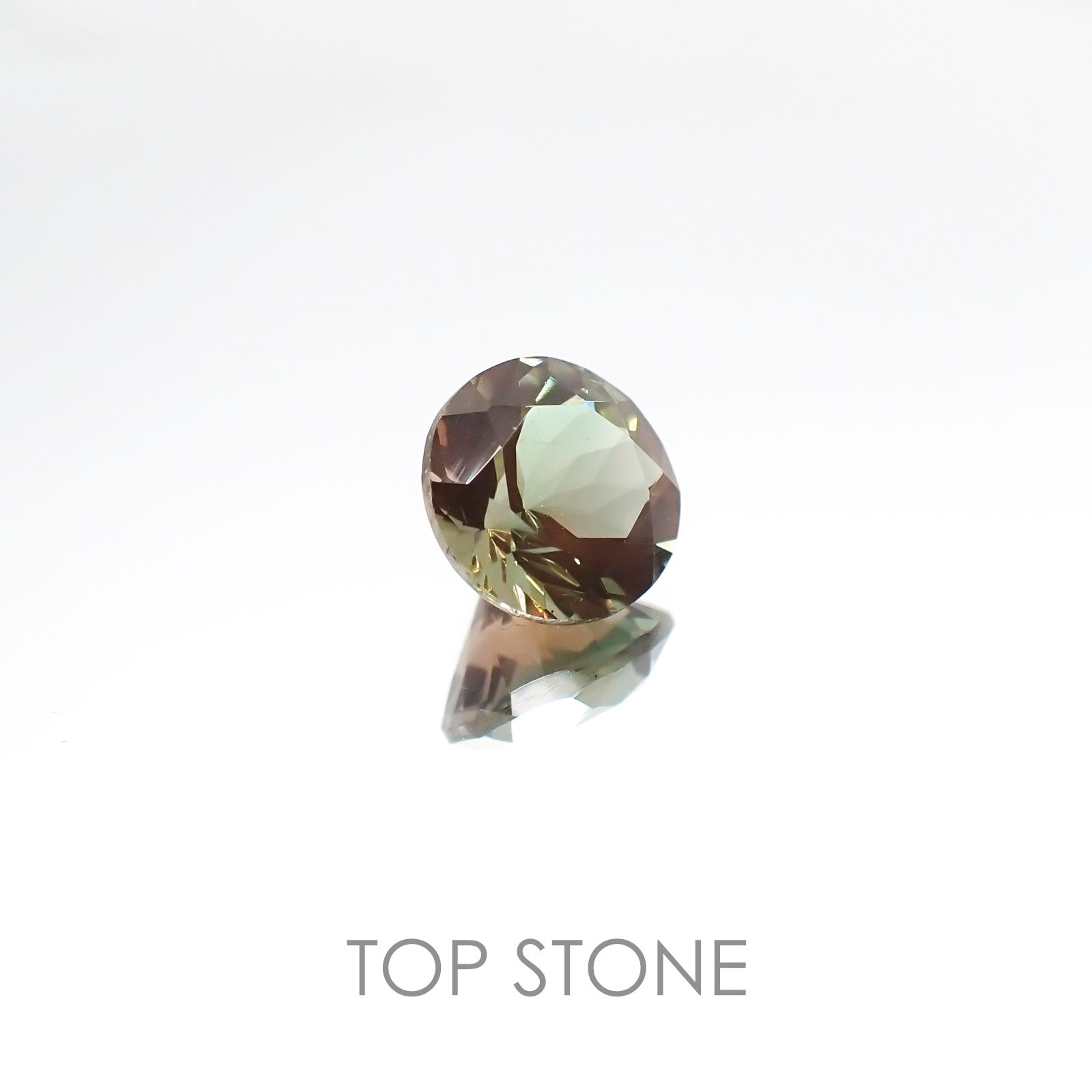 バイカラーオレゴンサンストーン アメリカ産 ルース 1.8ct[20106327]7.9×7.9mm前後