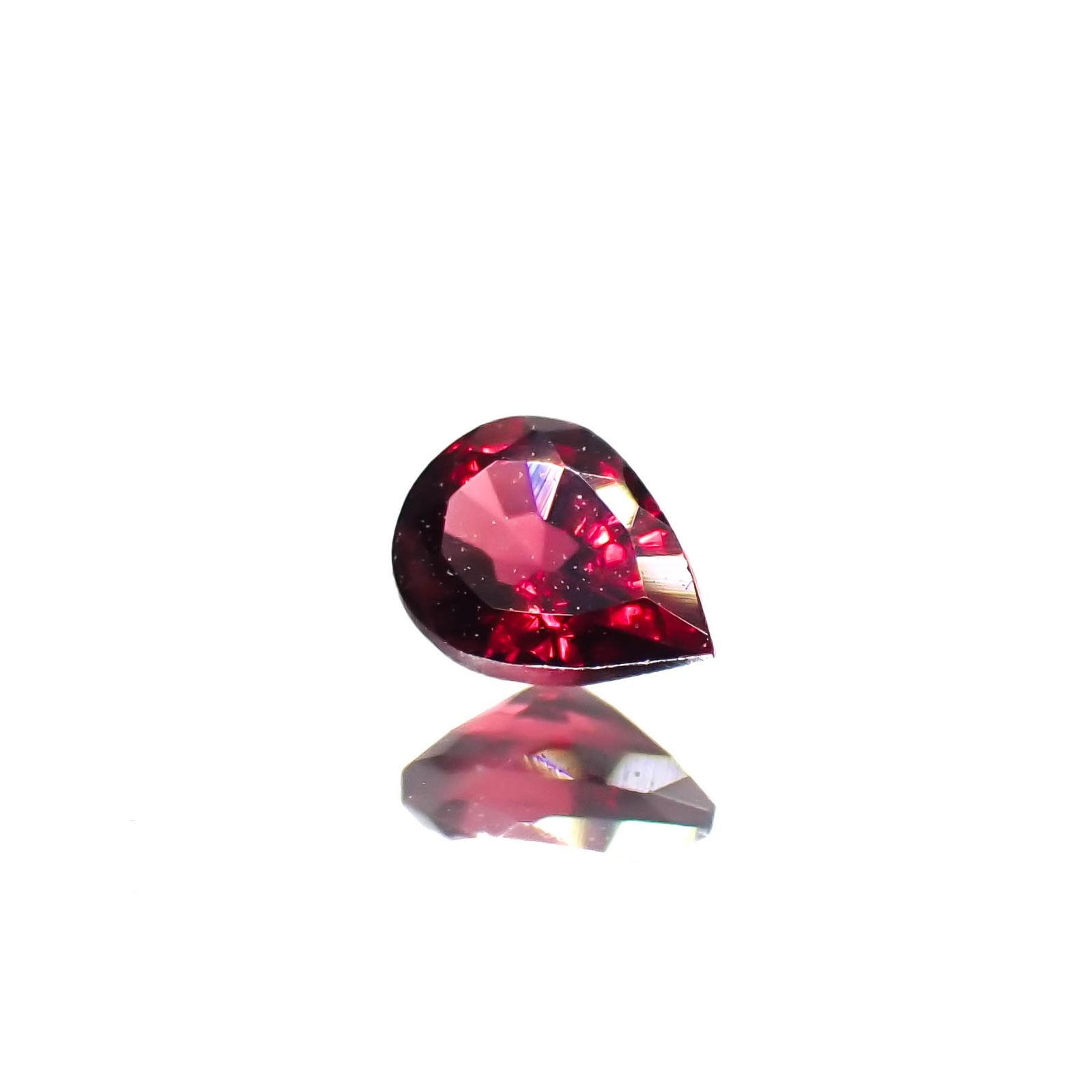 レッドスピネル ビルマ産 0.19ct[230722614]4.1x3.1mm前後