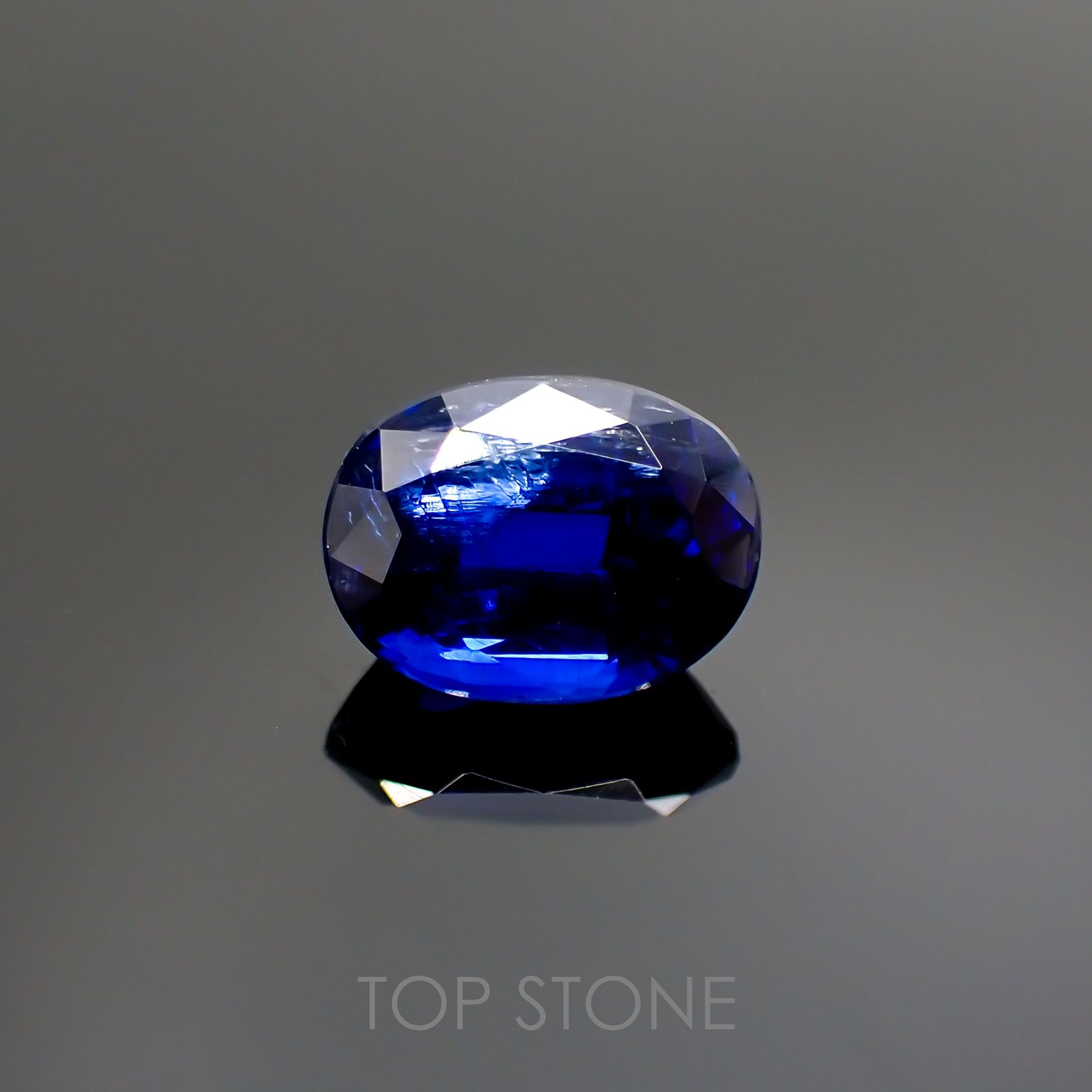 カイヤナイト(宝石名カイヤナイト) ネパール産 1.78ct 識別済[20118353]8.2×6.2mm前後