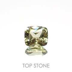 マリガーネット(宝石名グロッシュラー アンドラダイト・ガーネット)マリ共和国産 0.64ct 識別済[221219486]5.3x4.6mm前後