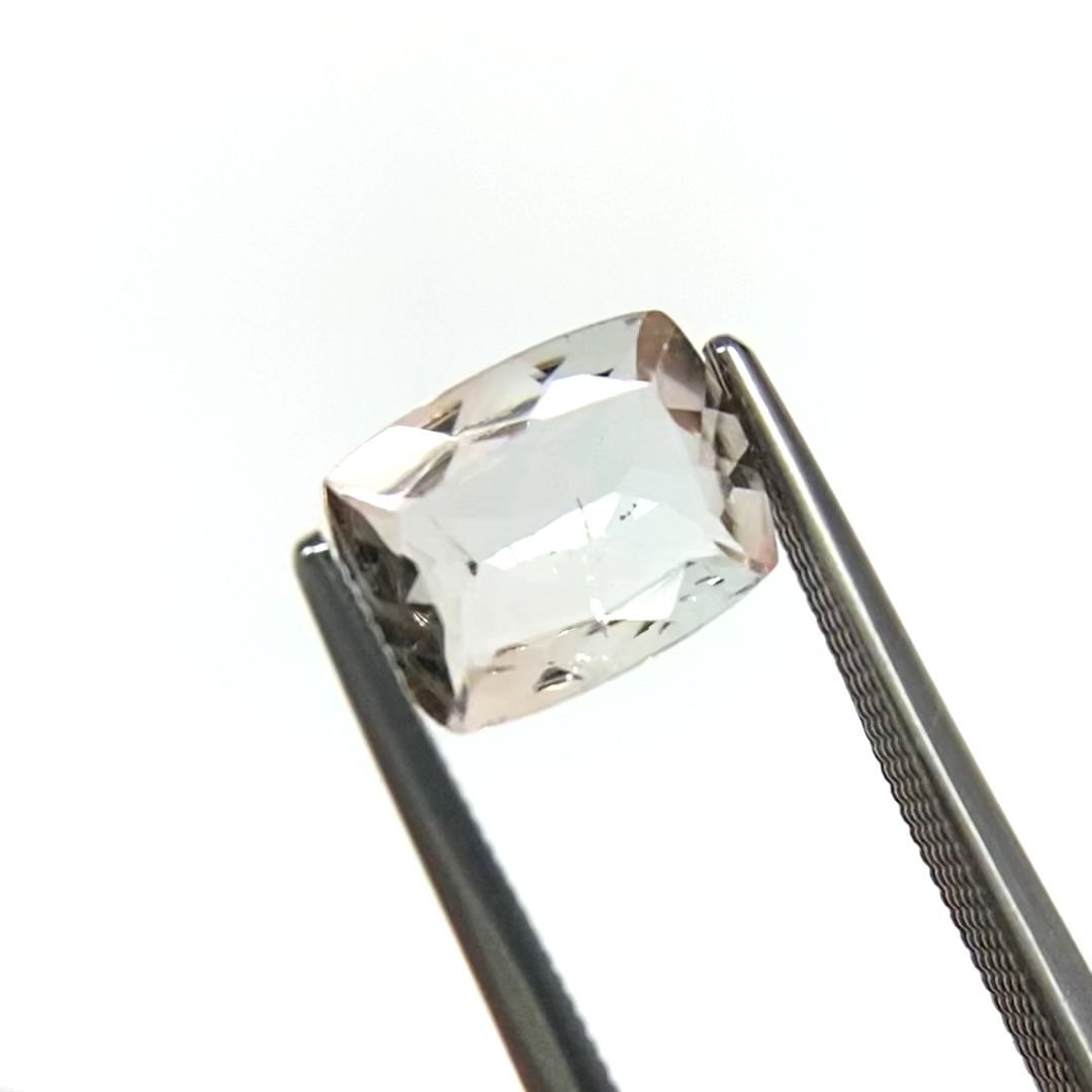 パーティカラートルマリン(宝石名パーティカラード・トルマリン