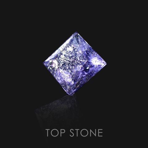 ◇プリンセスカット◇アイオライトサンストーン(宝石名アベンチュリン・アイオライト) インド/ブラジル産 1.07ct 識別済[20128413]6.2×6.2mm前後