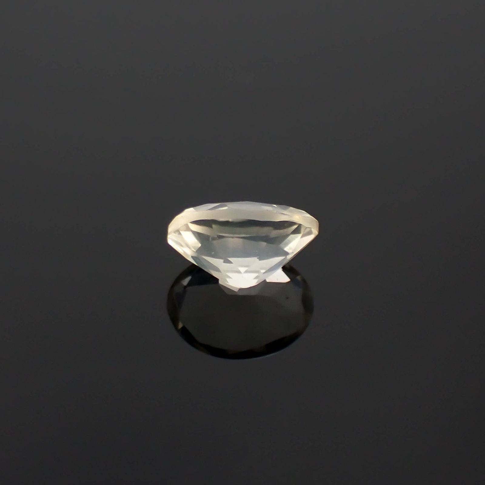ゴールデンラブラドライト メキシコ産 1.13ct / 8x6mm前後 [251220368]