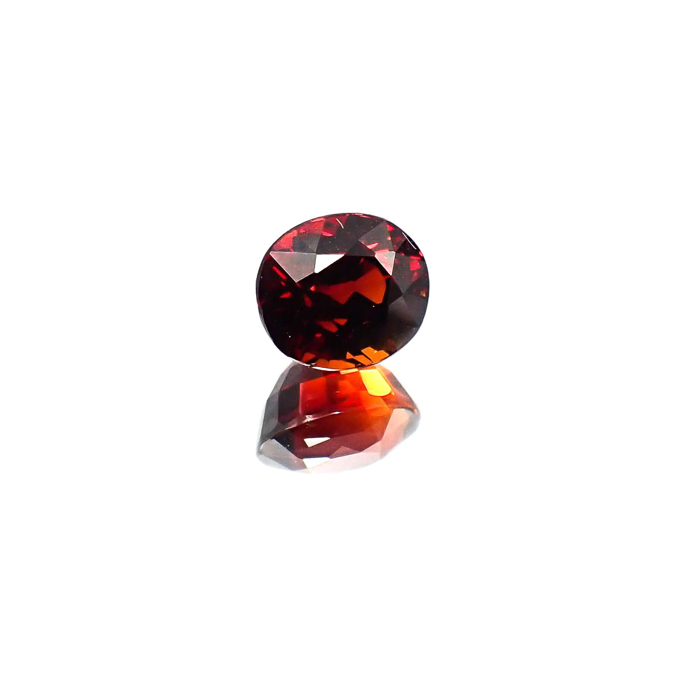 スペサルティンアルマンディンガーネット(宝石名スペサルティン アルマンディン・ガーネット)マダガスカル産 2.05ct 識別済[231023854]7x6mm前後