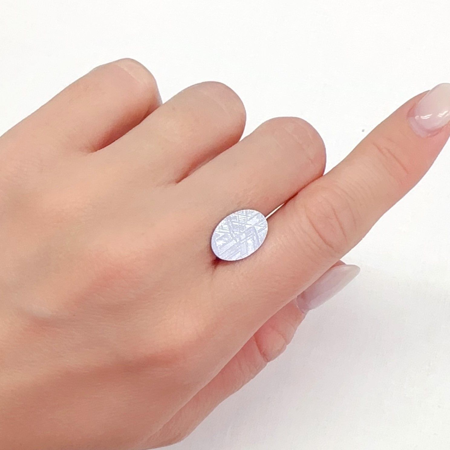 アルタイ隕石 発見地:中国 2.34ct[240125686]13.8x9.9mm前後