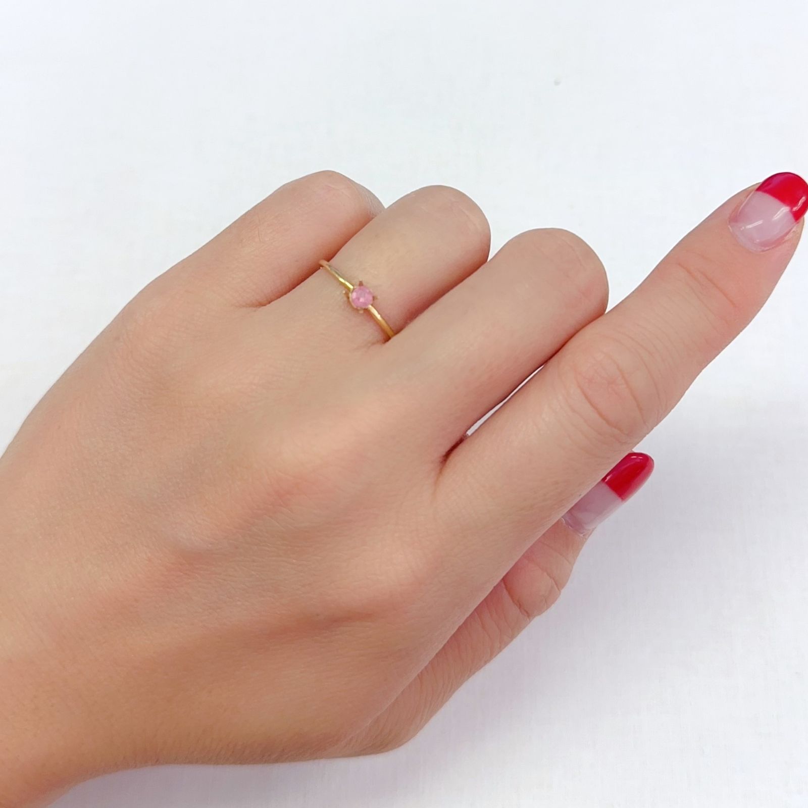 ペツォッタイト(ラズベリル)(宝石名ペツォッタイト)マダガスカル産 0.12ct 識別済[231023640]3.1x3.1mm前後
