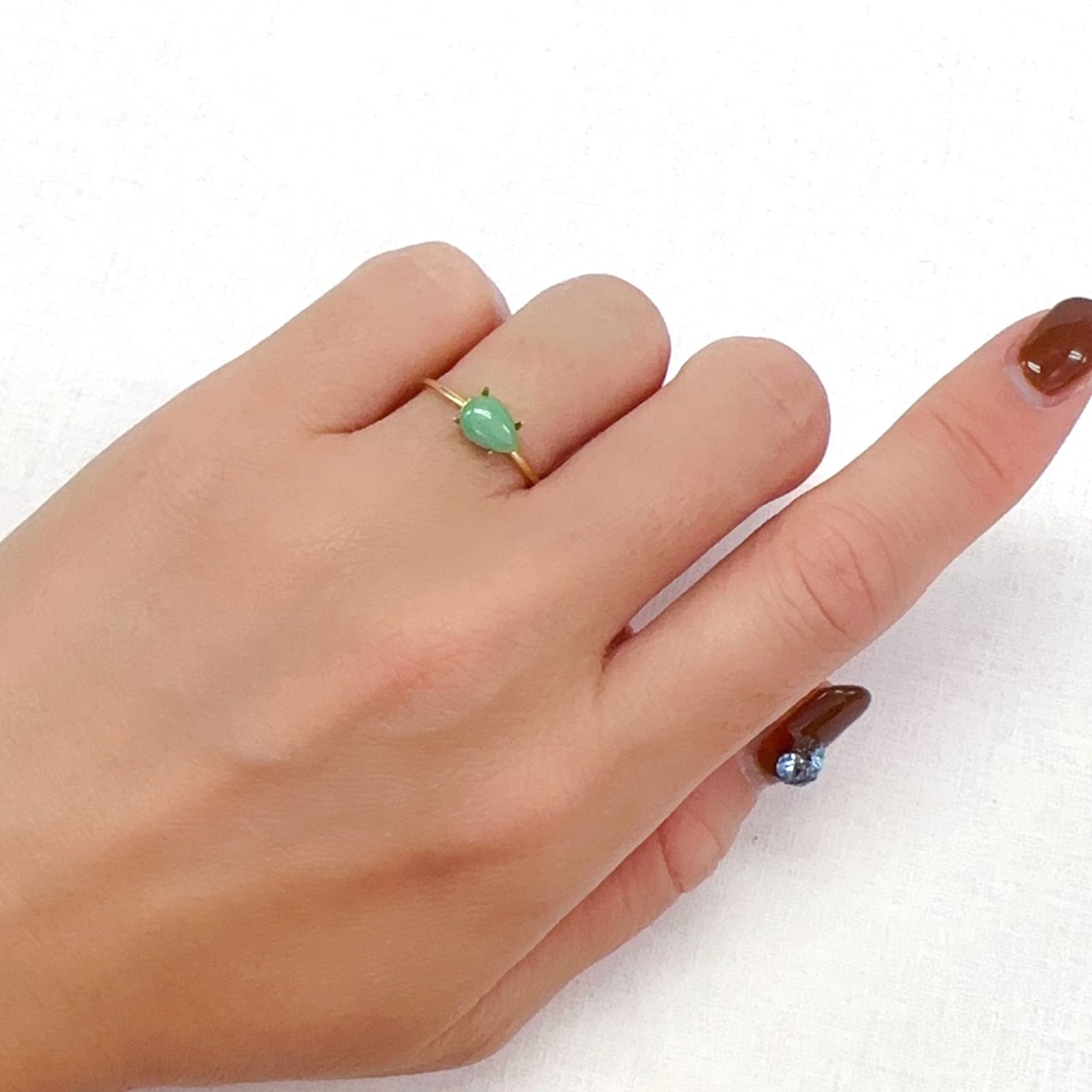 翡翠(宝石名ジェダイト)ビルマ産 0.79ct 識別済[231024037]7.1x5mm前後