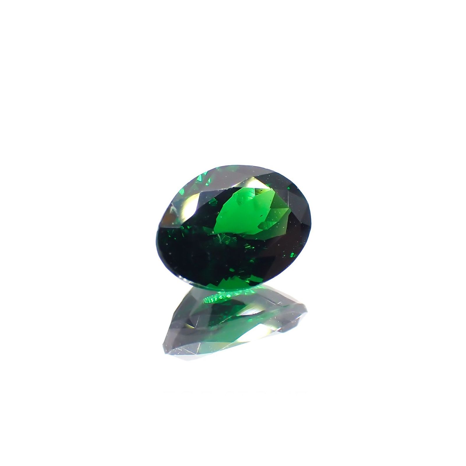 ツァボライト(宝石名グリーン グロッシュラー・ガーネット) タンザニア産 ソ付(彩珠) 1.524ct / 8.1x6.2mm前後 [210310348]