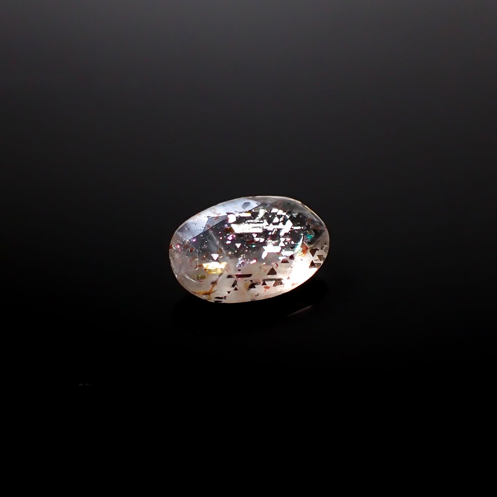 レインボーラティスサンストーン オーストラリア産 1.00ct [250229852]8.9x6.2mm前後