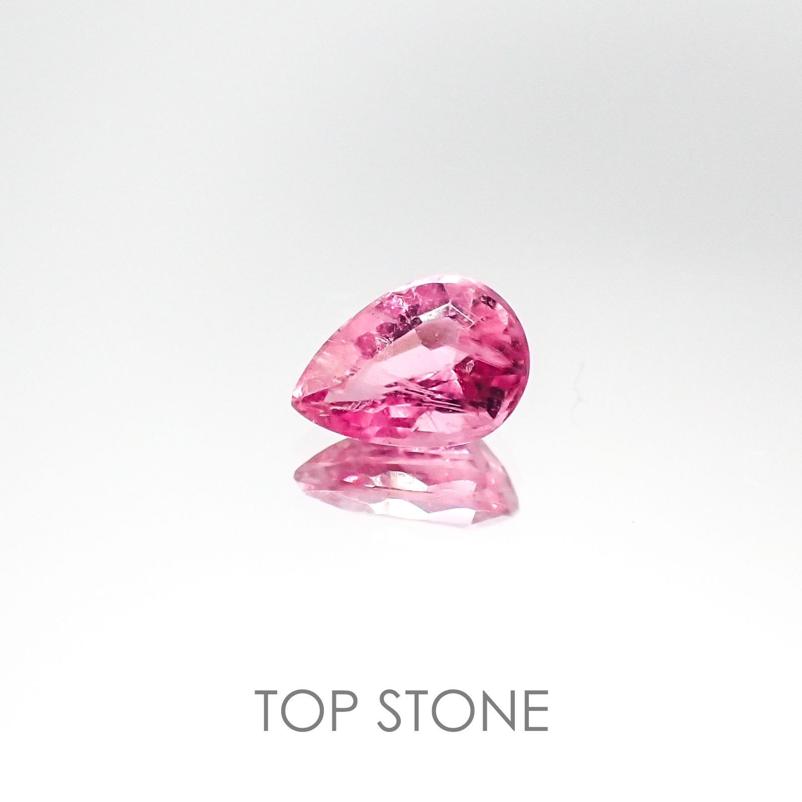 ピンクトルマリン(宝石名ピンク・トルマリン) ブラジル産 0.69ct 識別済[20084849]7×4.9mm前後