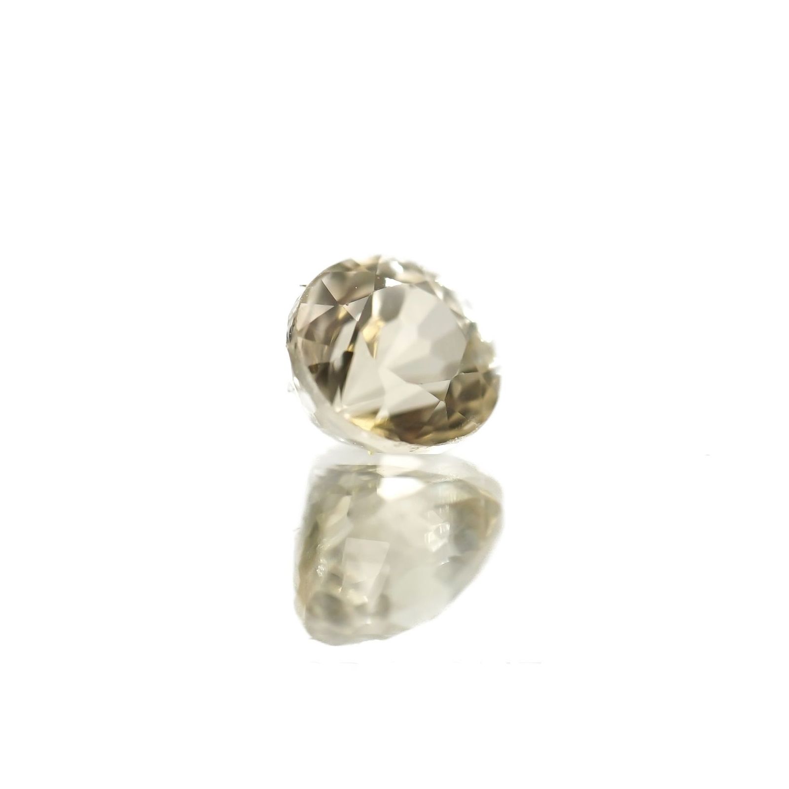 シンハライト(宝石名シンハライト)スリランカ産 識別済 0.53ct / 4.9x4.4mm前後 [260419709]