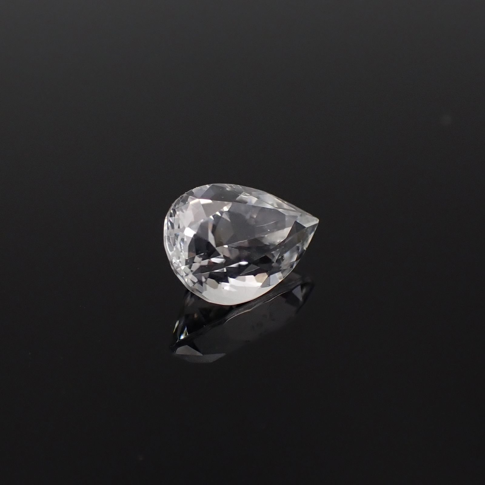 フェナカイト ウクライナ産 0.95ct[231224946]7.8x5.4mm前後